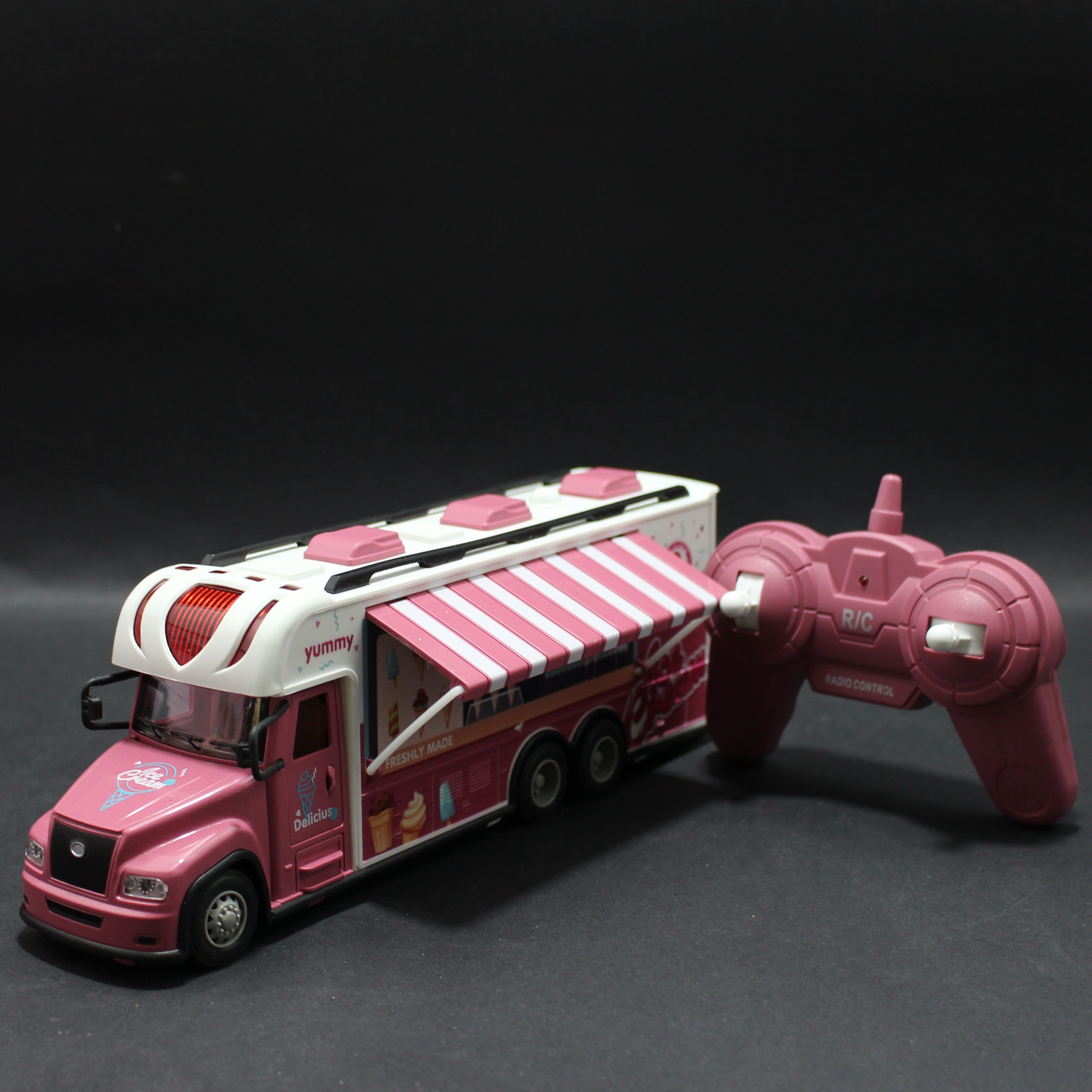 Miniatura 2 de Camion de helados rosado a control con