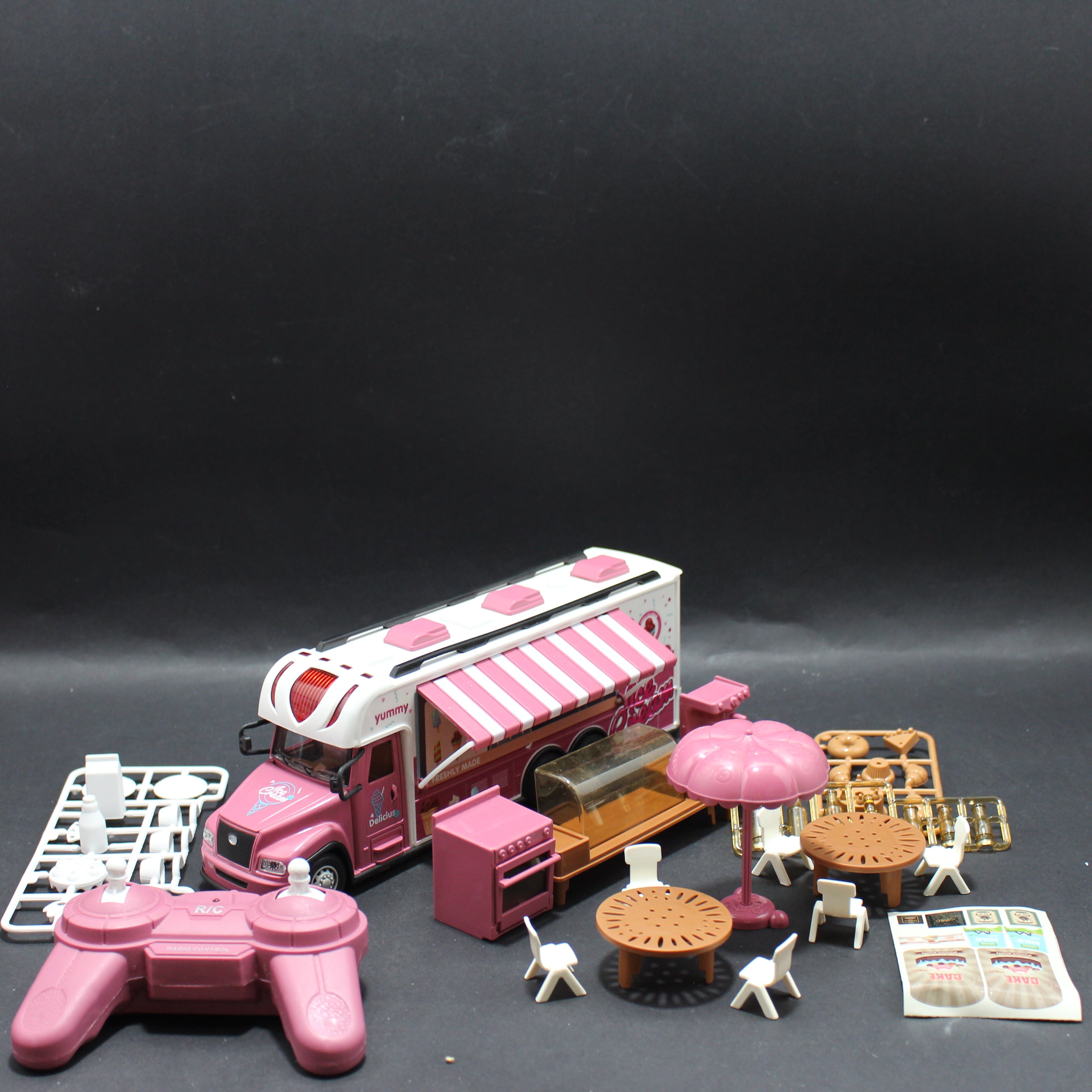 Miniatura 3 de Camion de helados rosado a control con