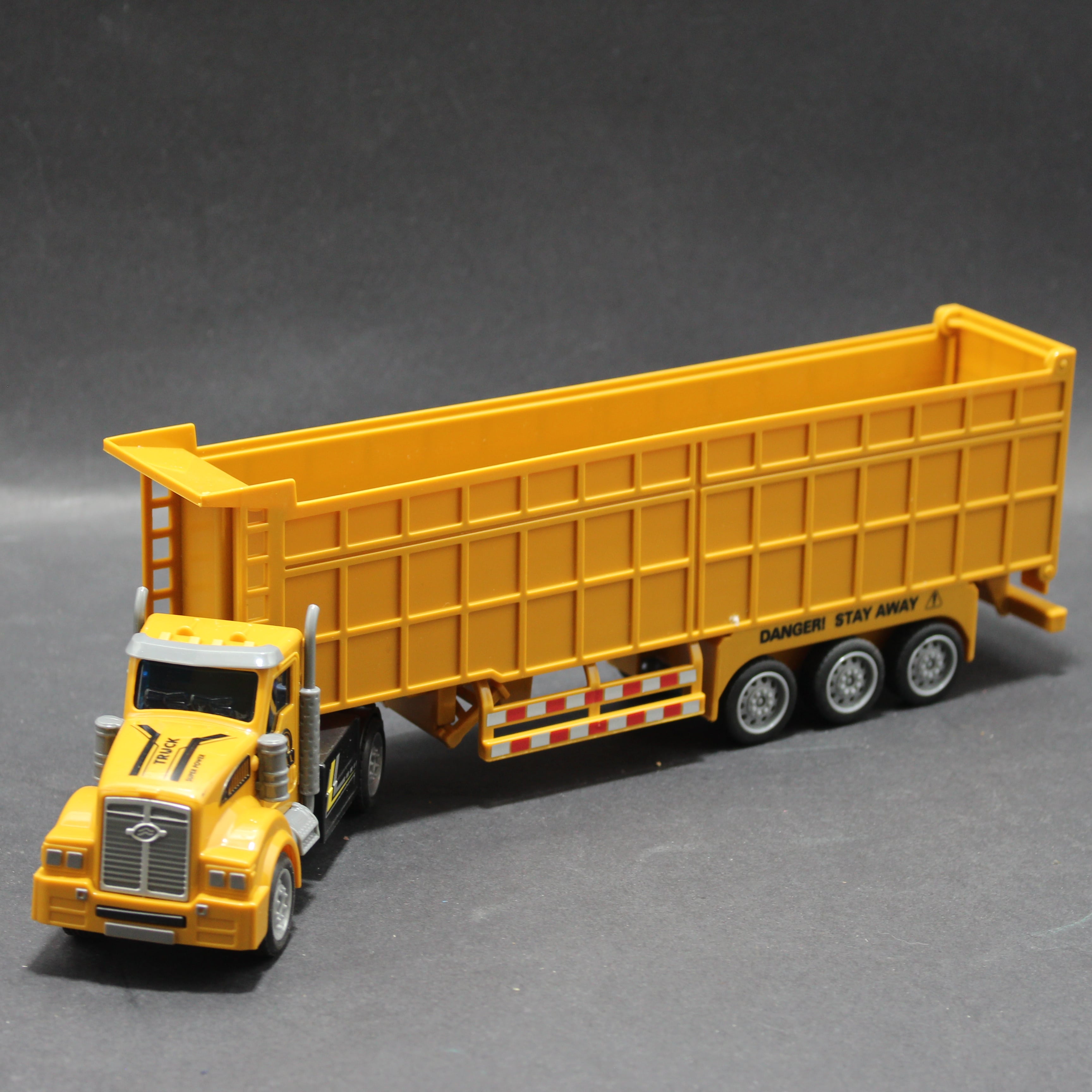 Camion Cañero o carbonera