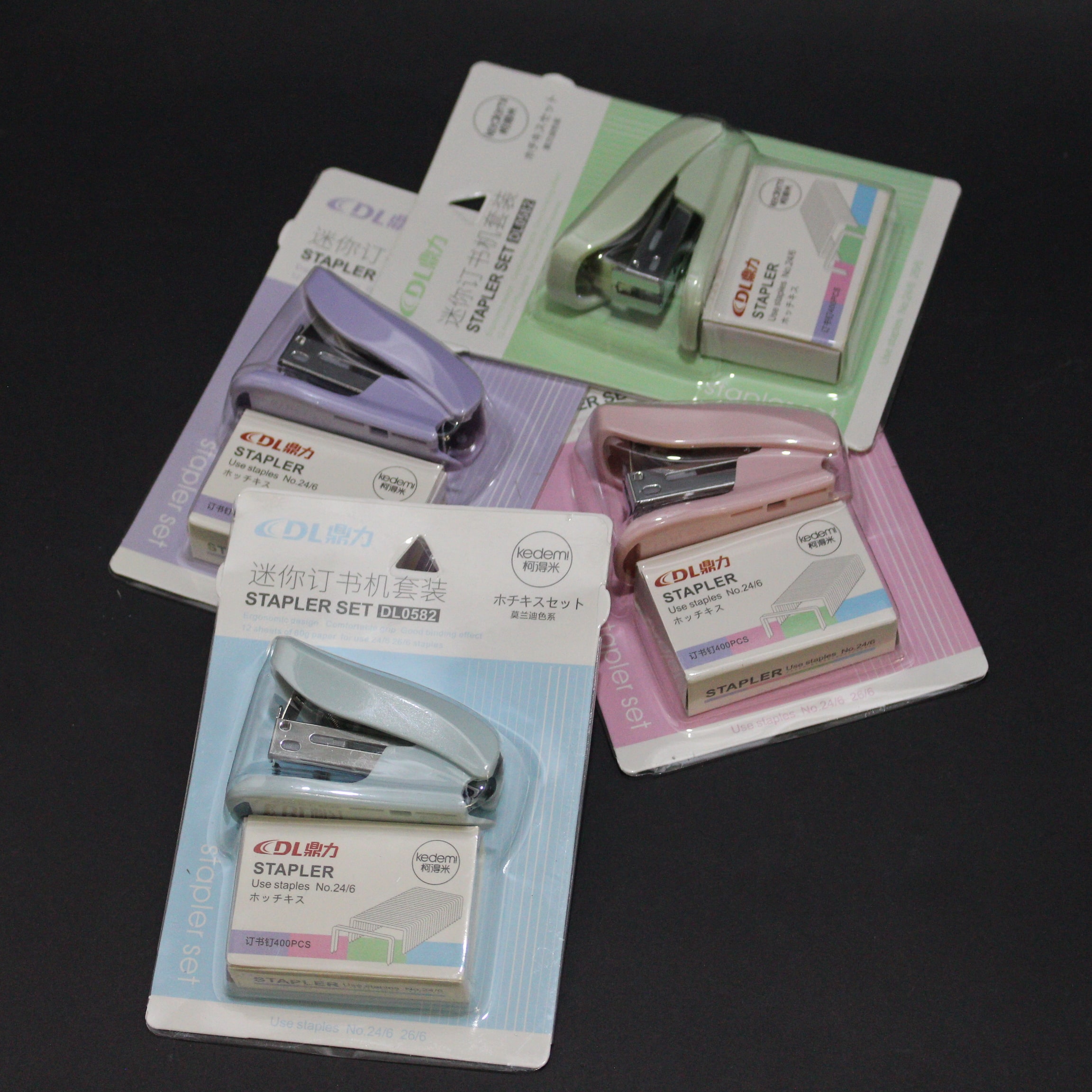 Cosedora mini con ganchos