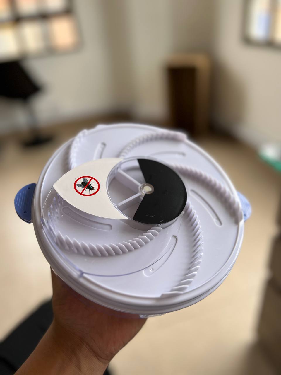 Miniatura 3 de Atrapa Moscas Eléctrico práctico