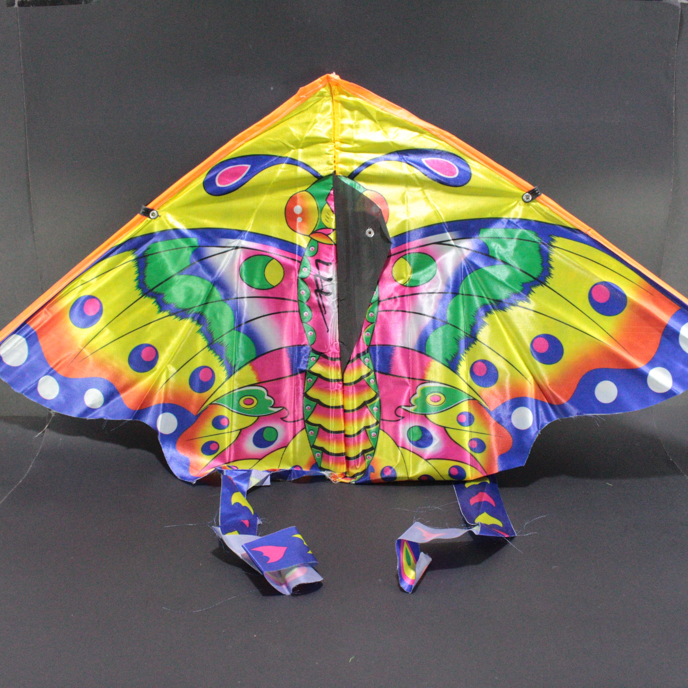 COMETA A MEDIO CUERPO 'MARIPOSA'