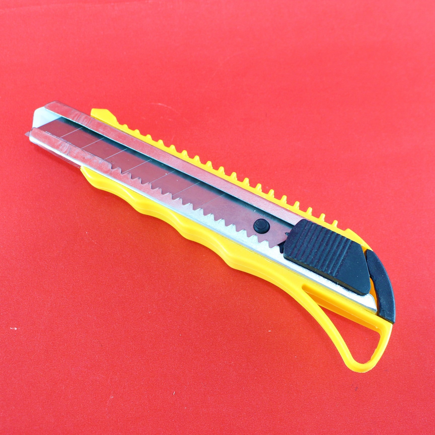 Miniatura 4 de Bisturí de plástico mas hojilla 18mm