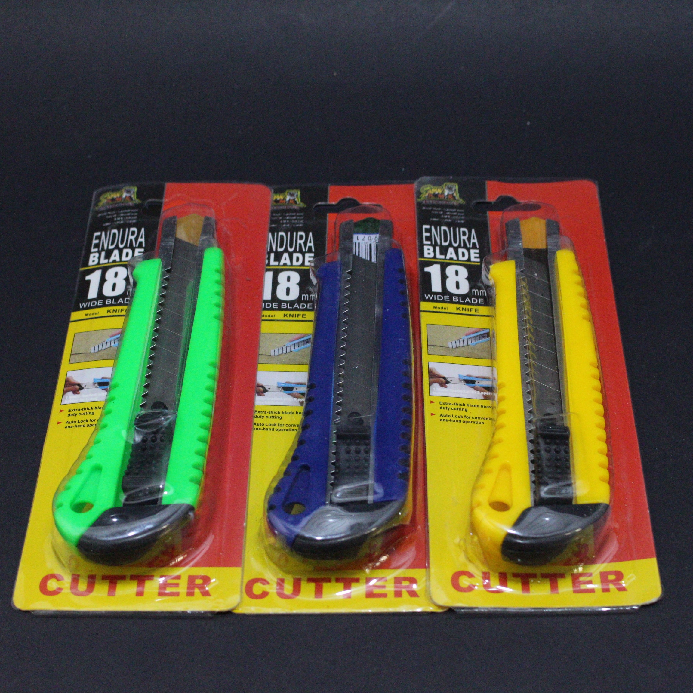 Bisturí plástico 18mm