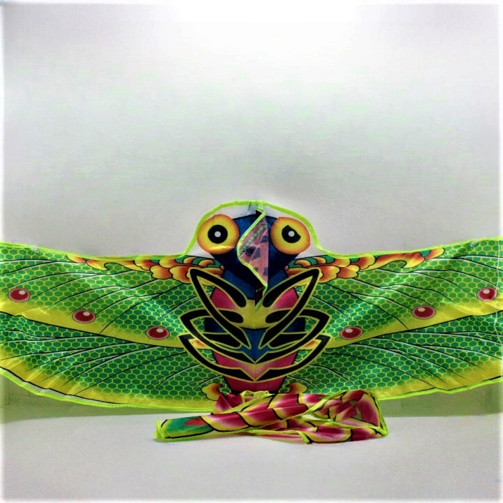 Cometa estampada animales con alas gran