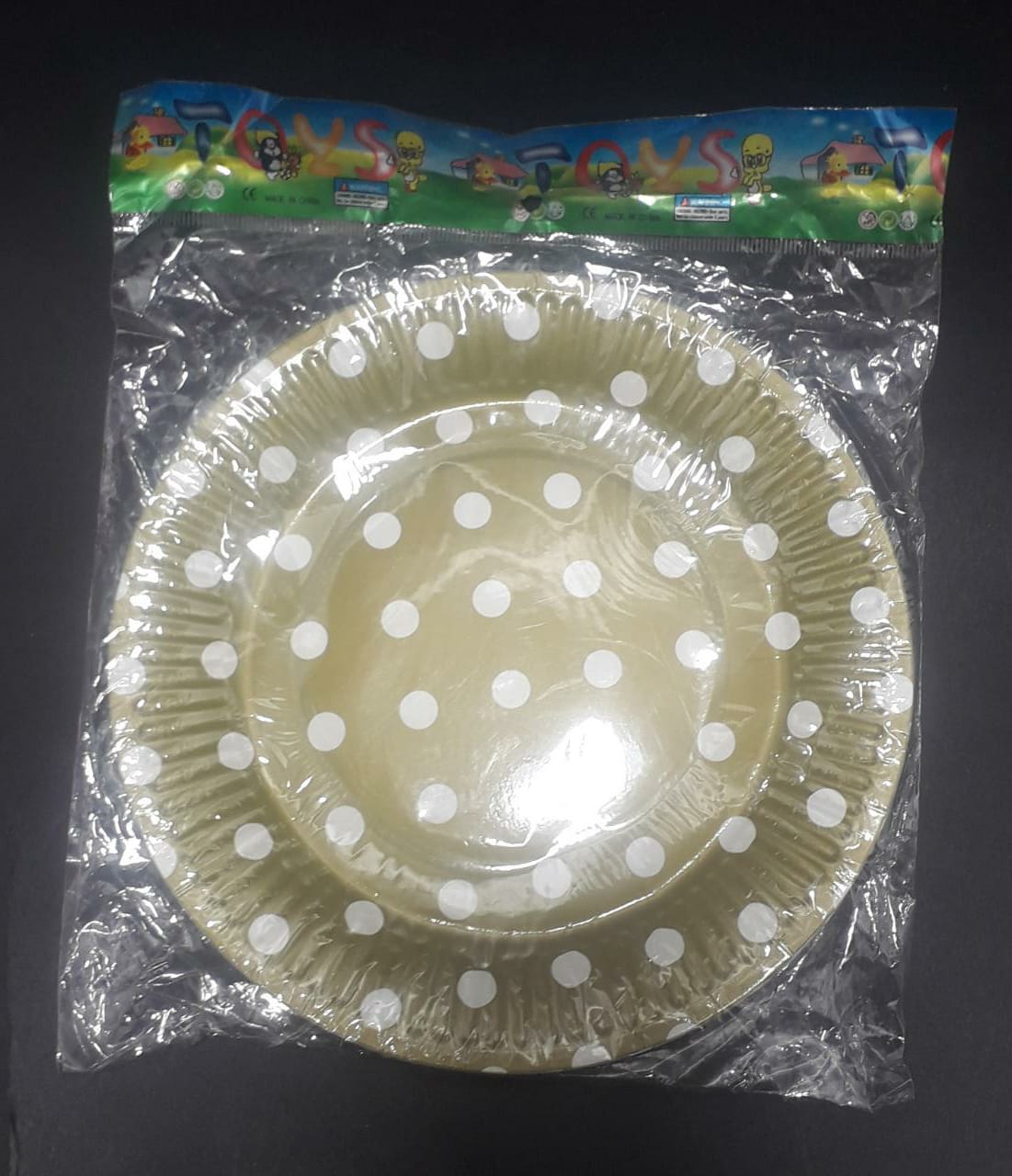 PLATO CARTON PUNTOS DORADO 18CM