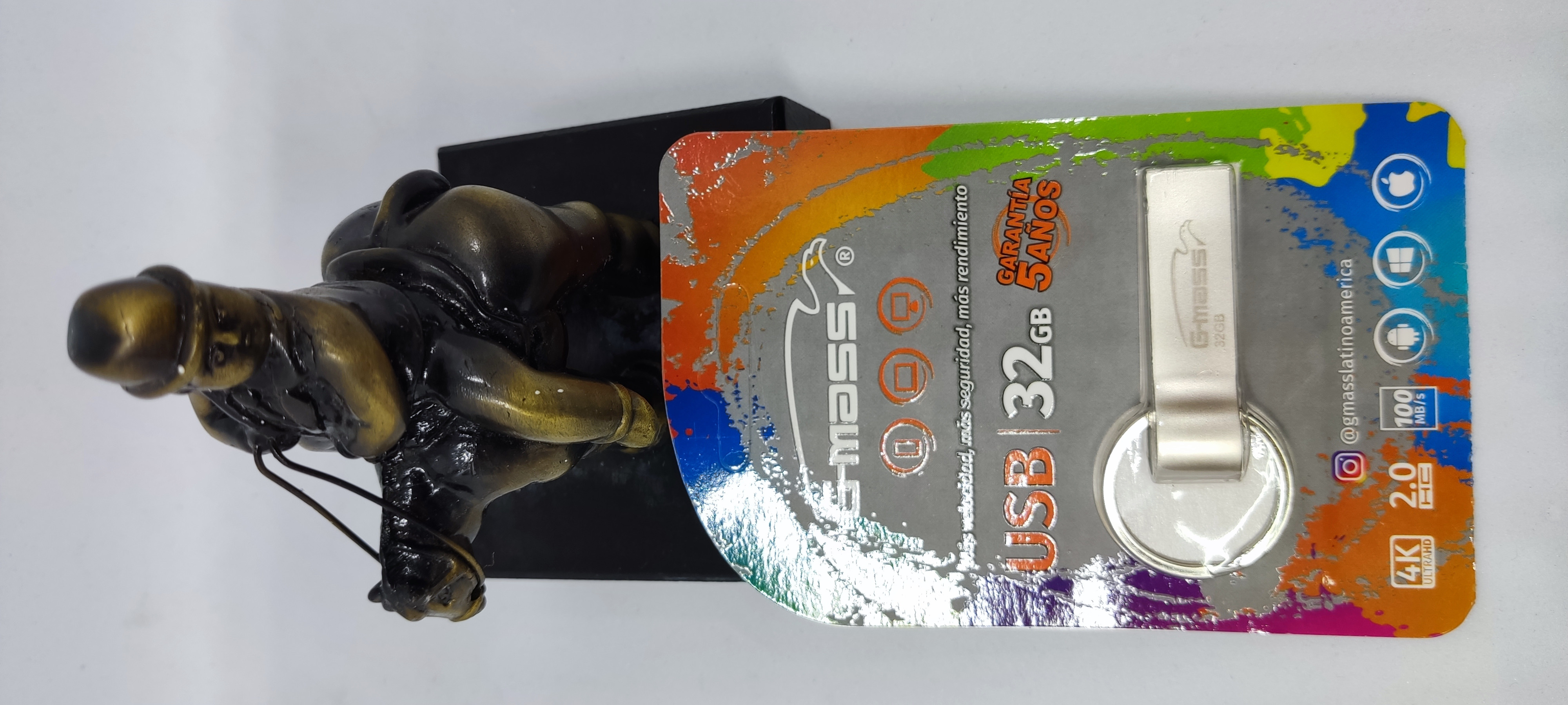 MEMORIA USB DE 32G MARCA G-MASS