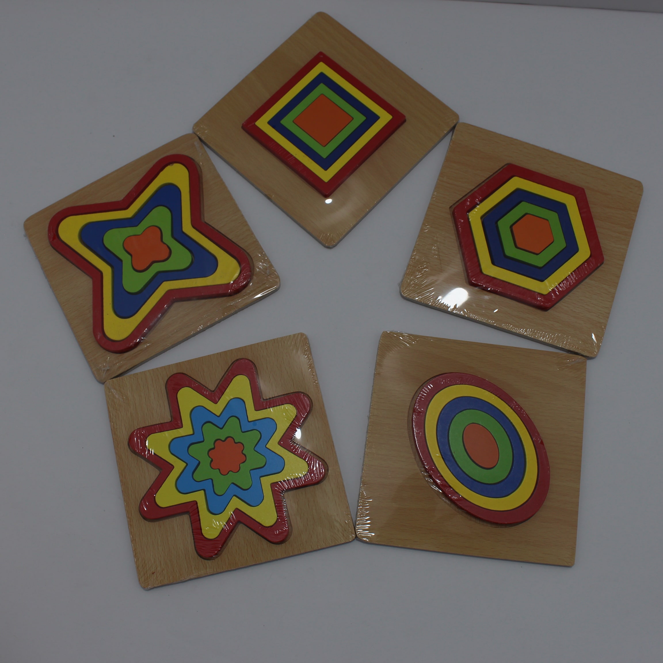 Tangram en figuras surtidas