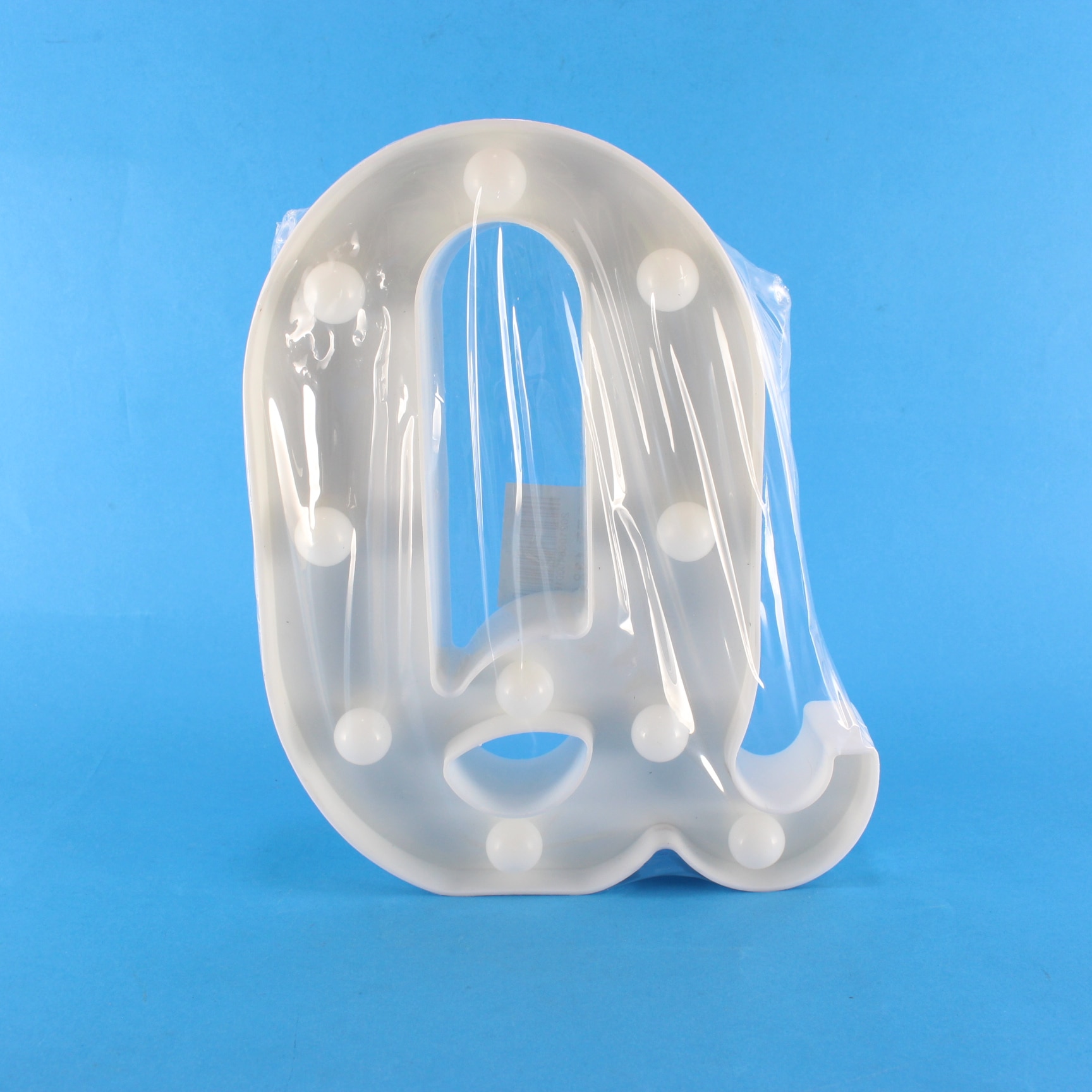 Miniatura 2 de Letra Led (Q) Cálida decorativa