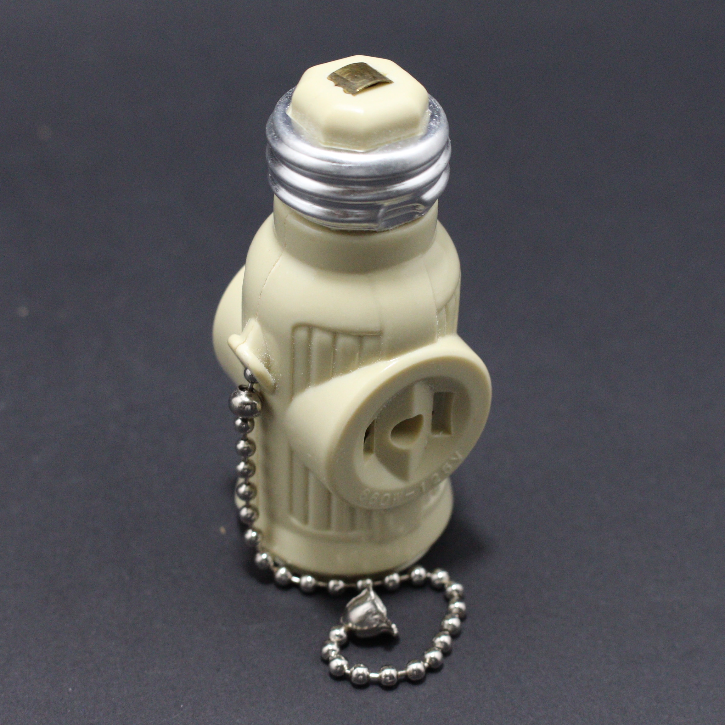 INTERRUPTOR PARA BOMBILLO CON ENCHUFLE