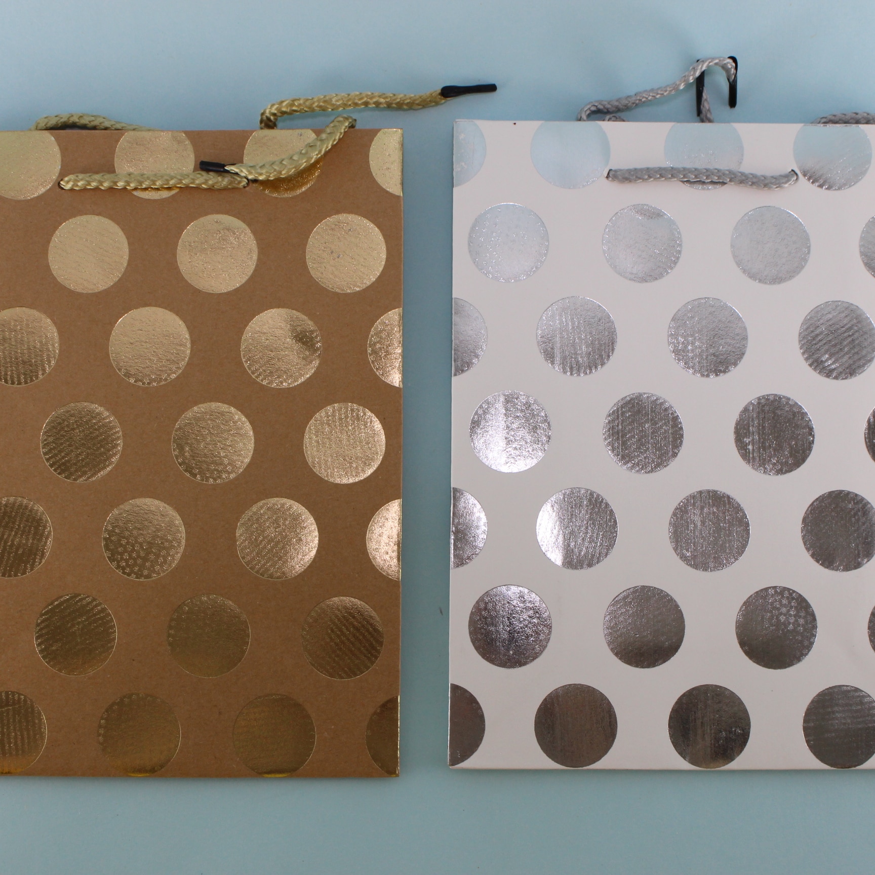 Bolsa de regalo  pequeña puntos dorado