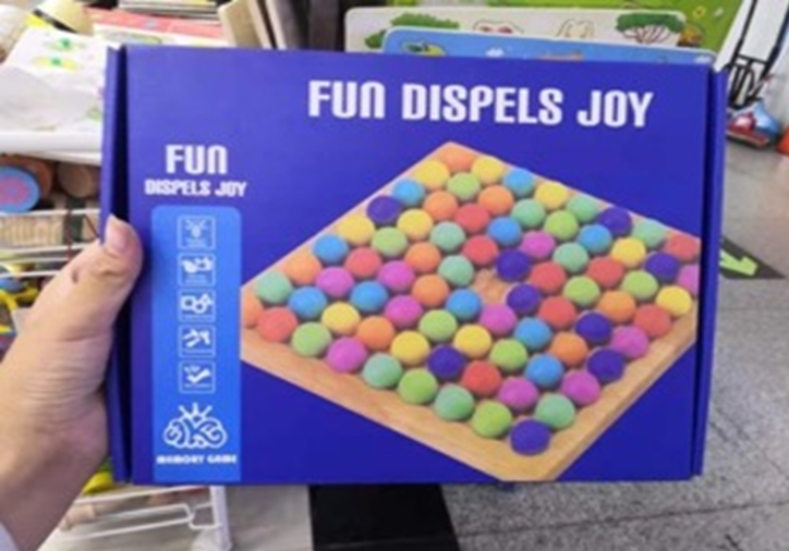 JUEGO DIDACTICO EN MADERA BOLAS DE COLO