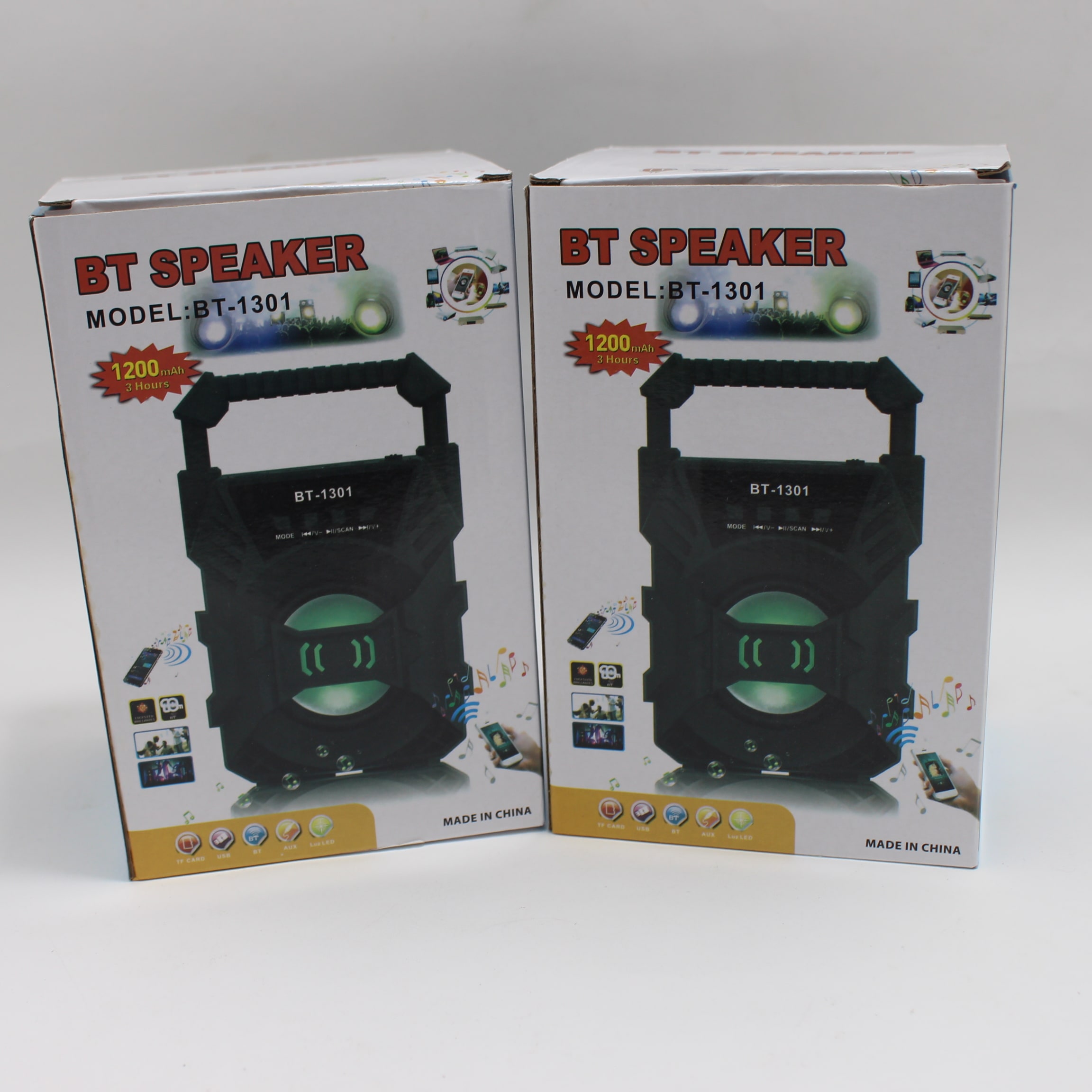 Miniatura 2 de PARLANTE MUSICAL BLUETOOH CON AGARRADER