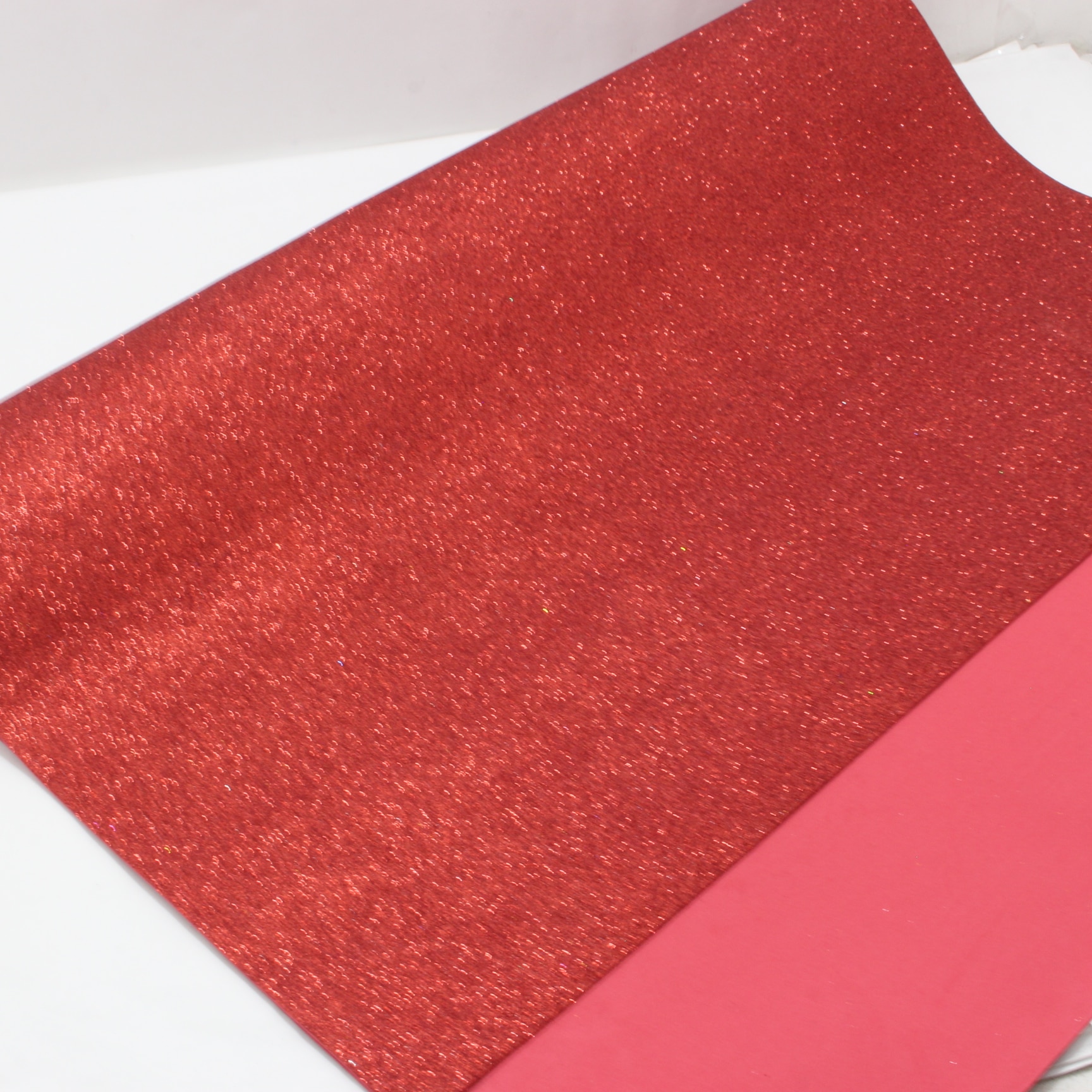 PLIEGO FOMMY ESCARCHADO ROJO 70X100CM