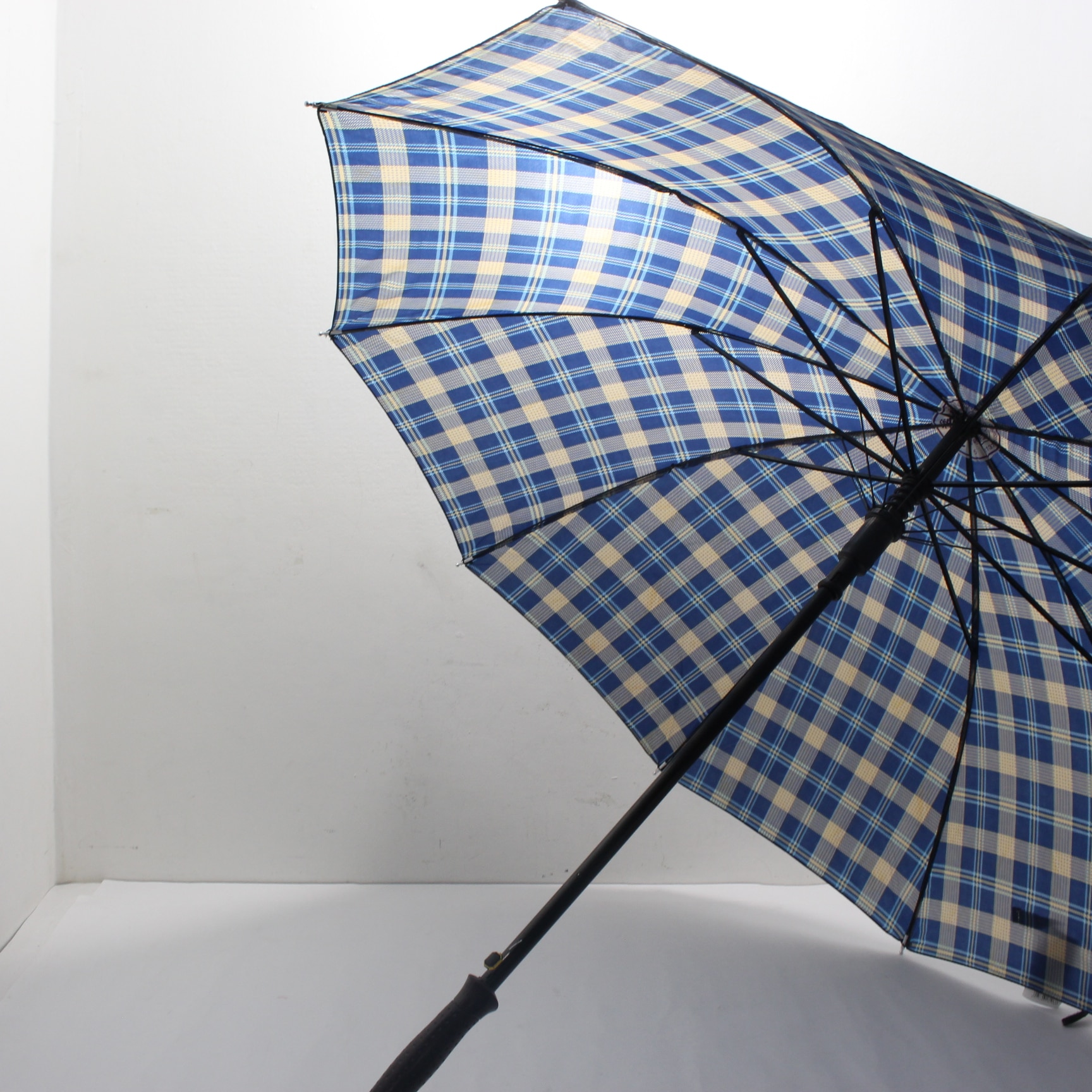 Miniatura 3 de Paraguas cabo de pasta diseño escoses