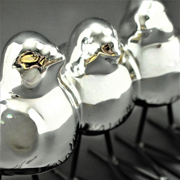 Miniatura 2 de Trio de pollitos decorativos color plat