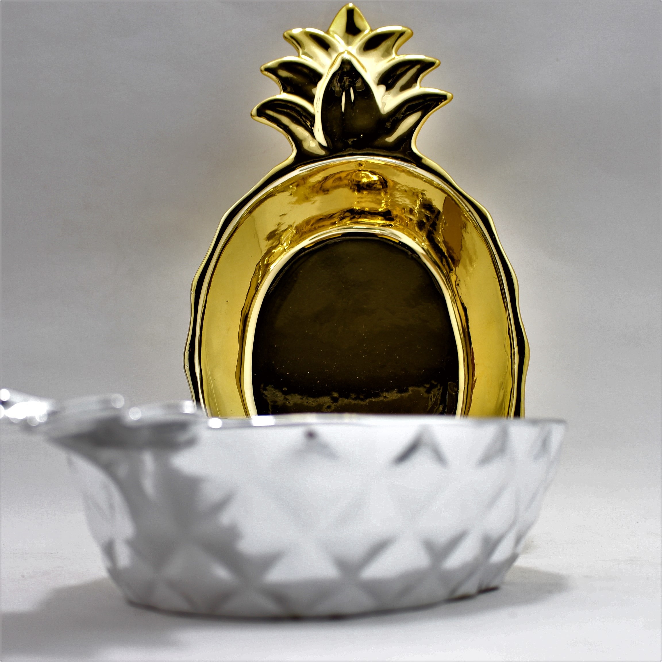 Miniatura 3 de FRUTERA EN FORMA DE PIÑA DECORATIVA