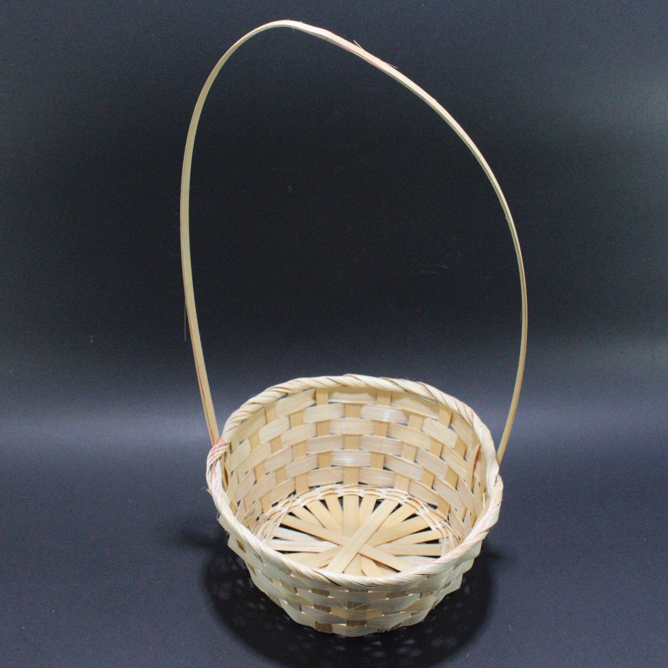 canasta , colores surtidos