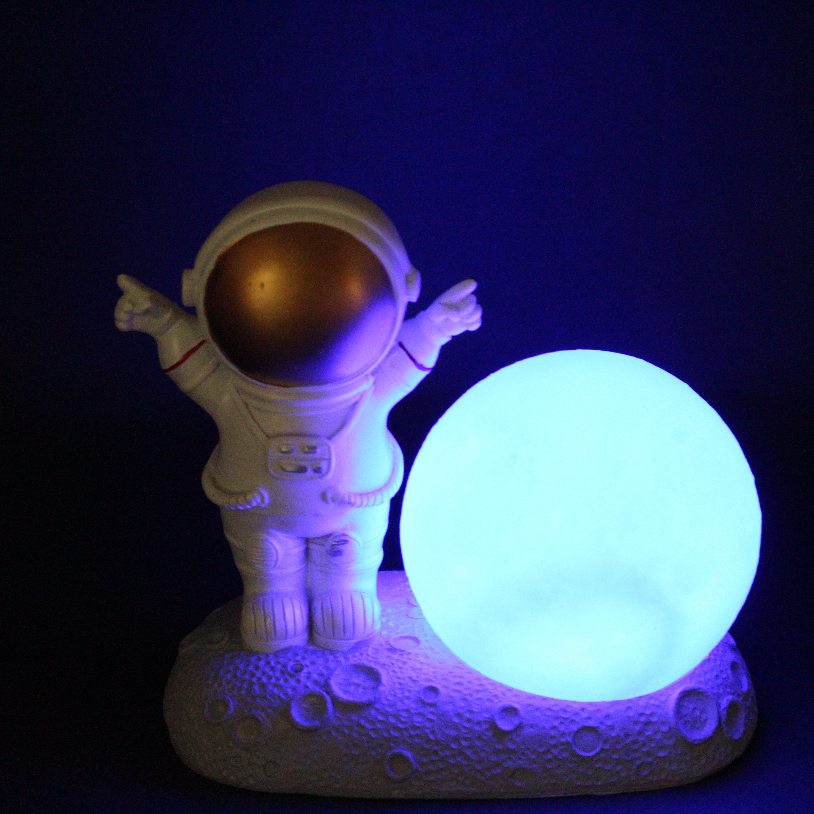 Miniatura 2 de LAMPARA ASTRONAUTA