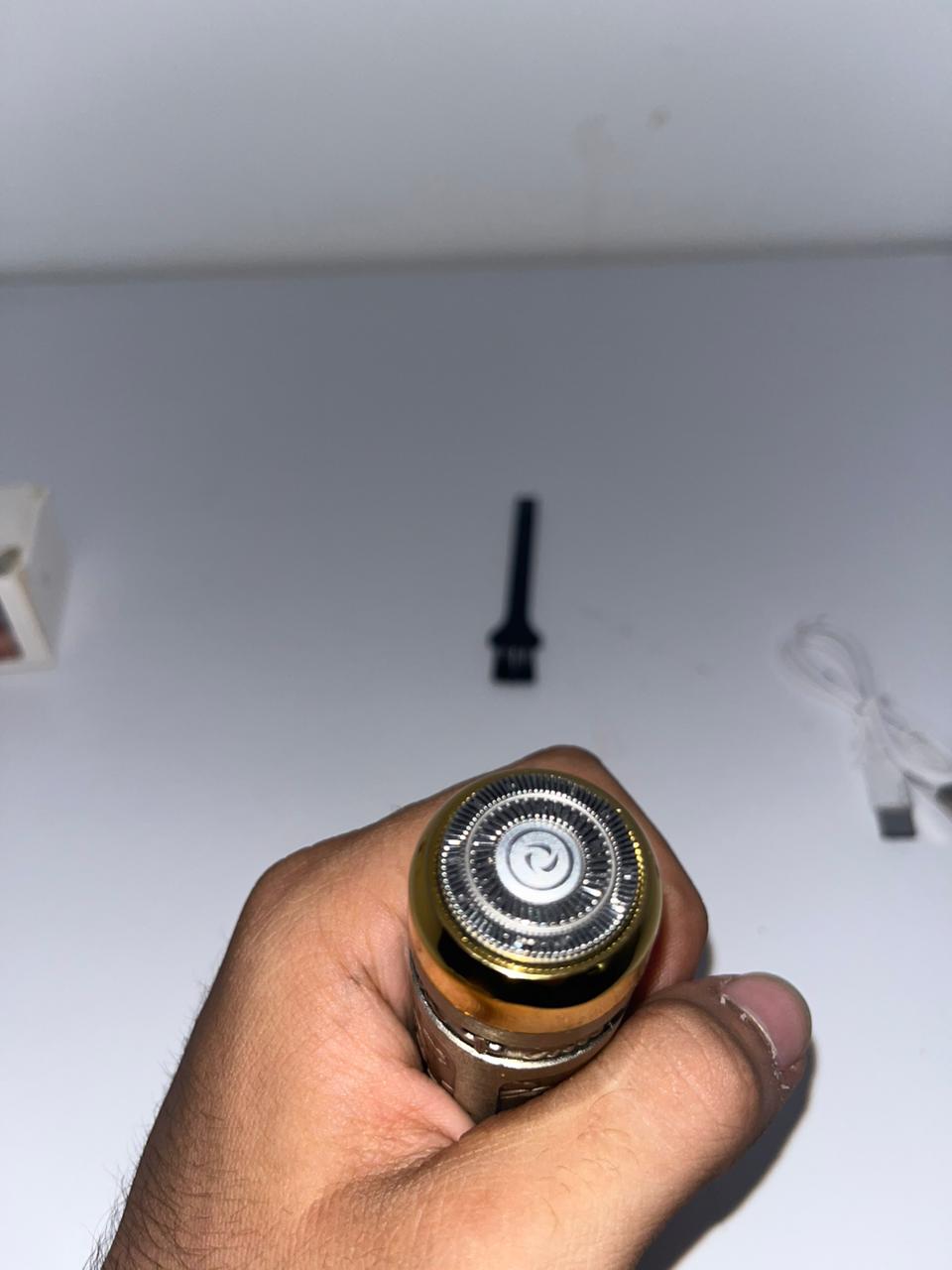 Miniatura 3 de Mini barbera HW-T8 Recargable