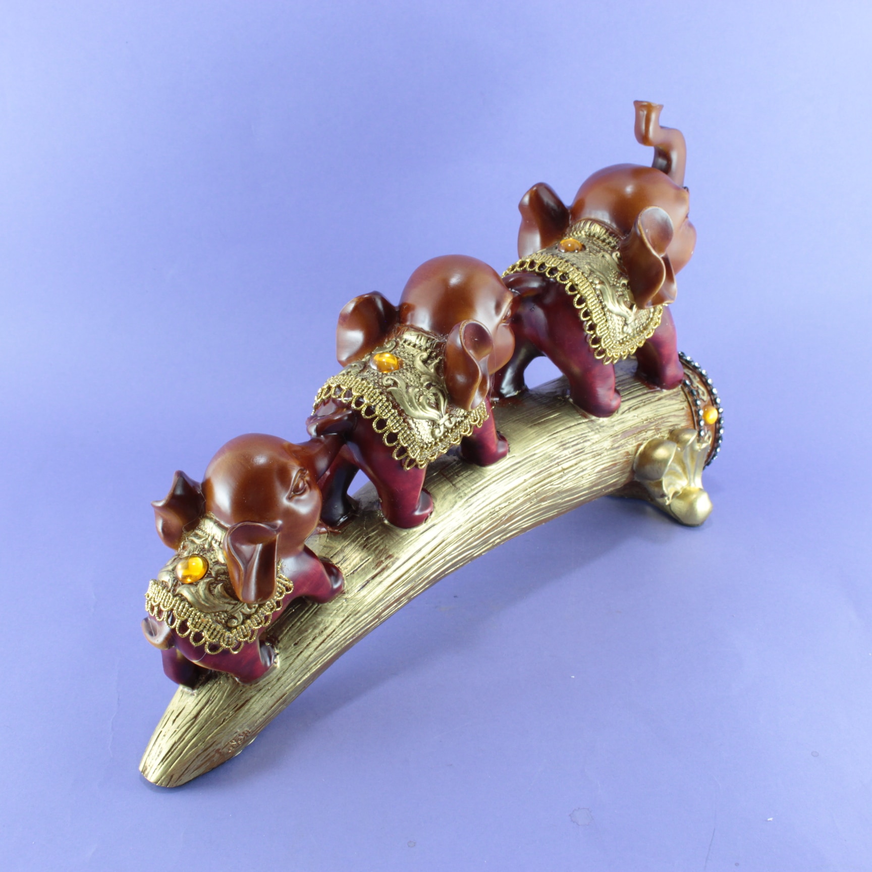 Elefantes decorativo en porcelana