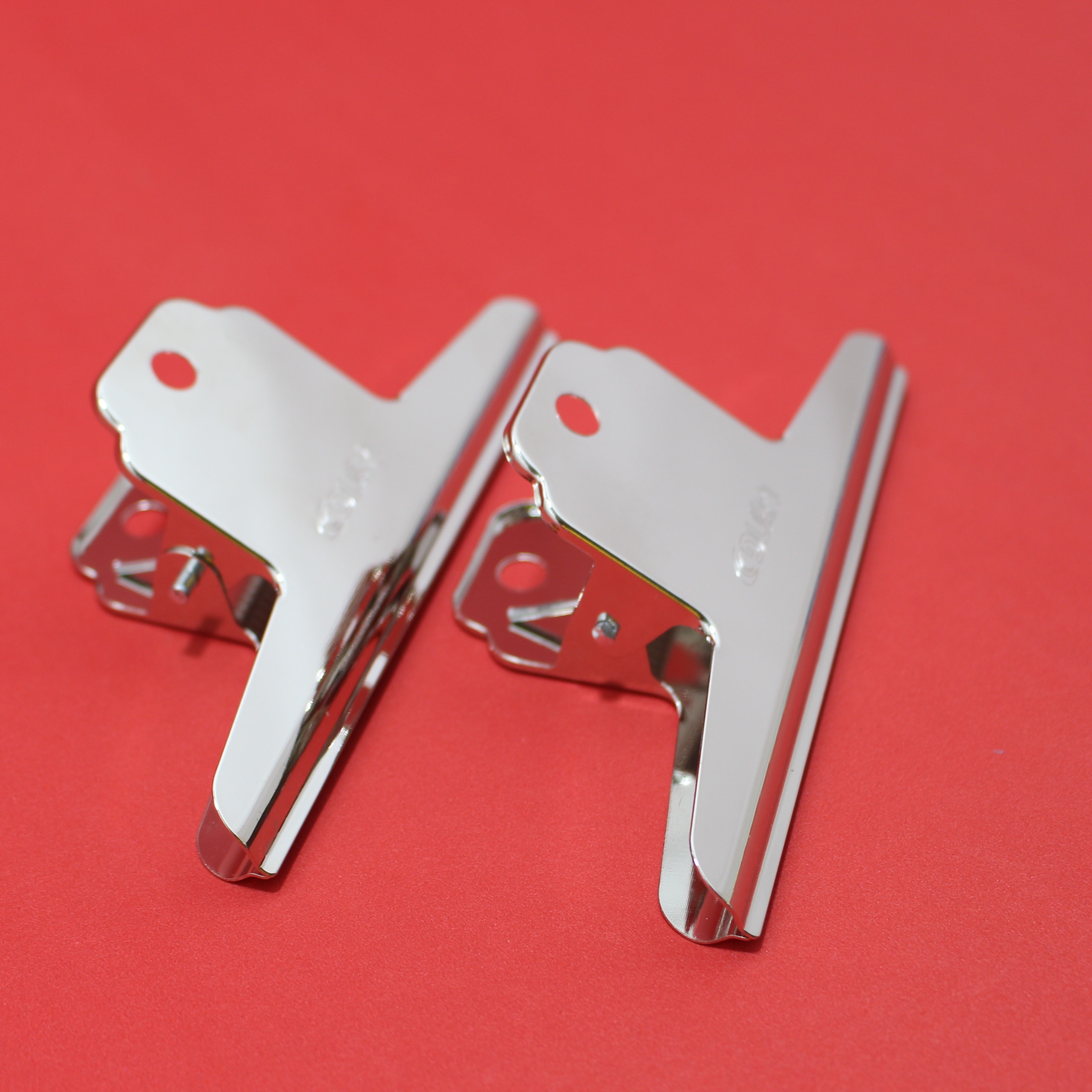 Miniatura 2 de Gancho pisa papel x2 125mm