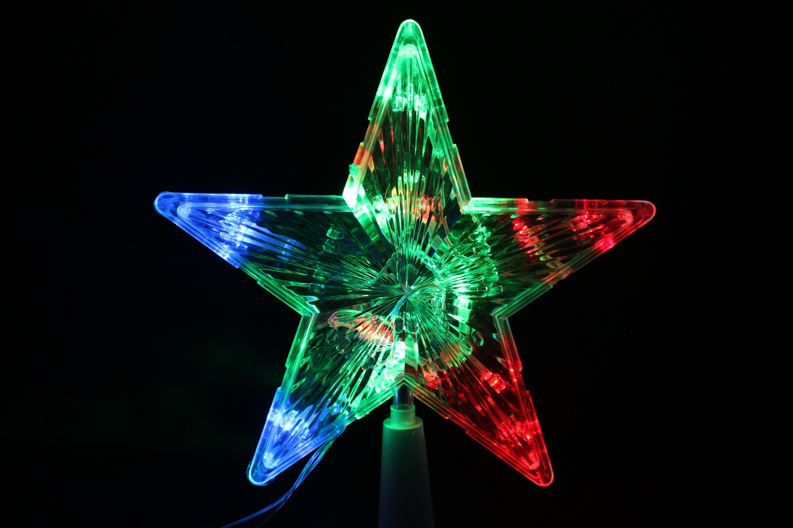 Estrella navideña de luz multicolor