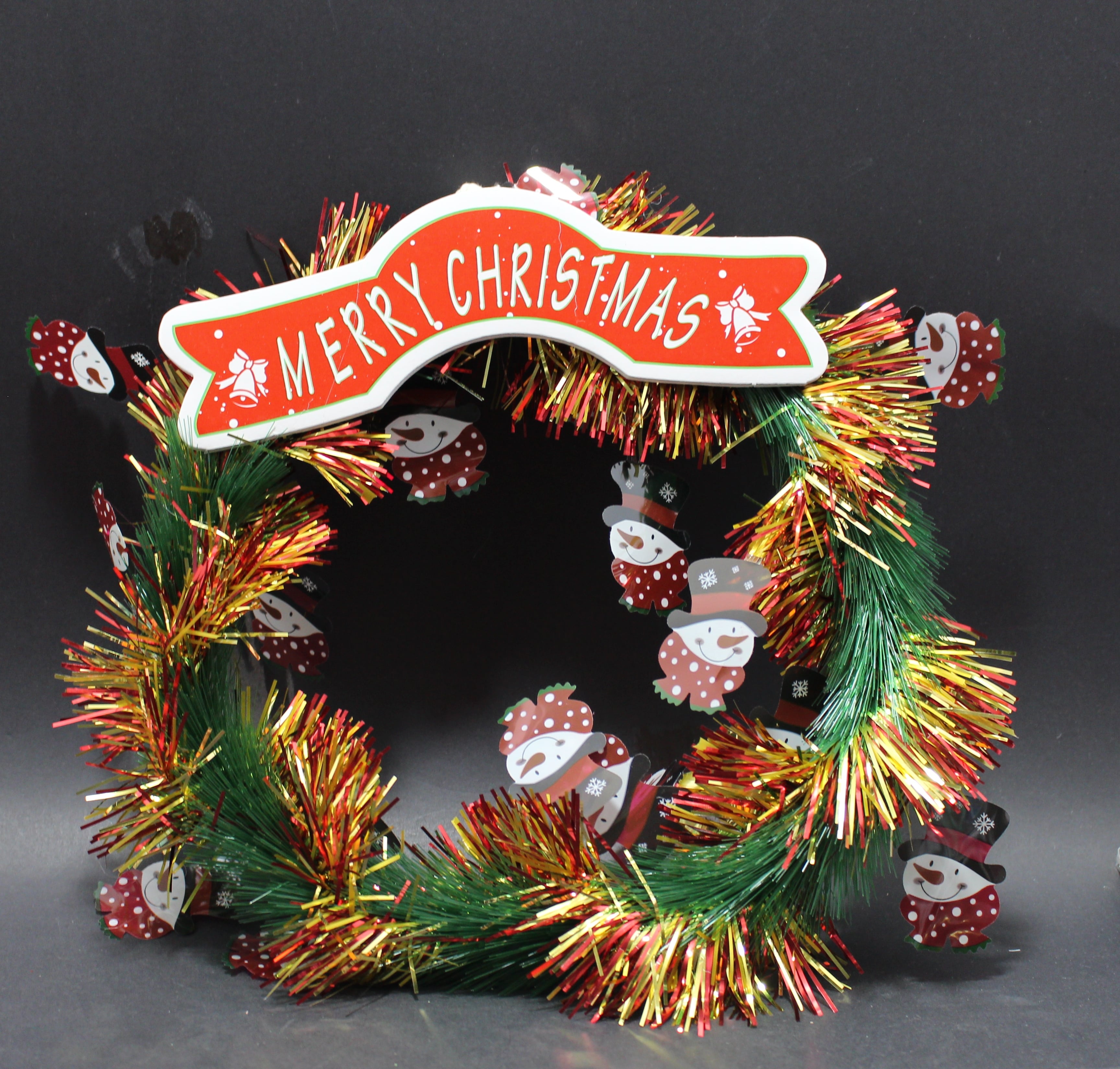 Adorno vanideño en estilo de corona