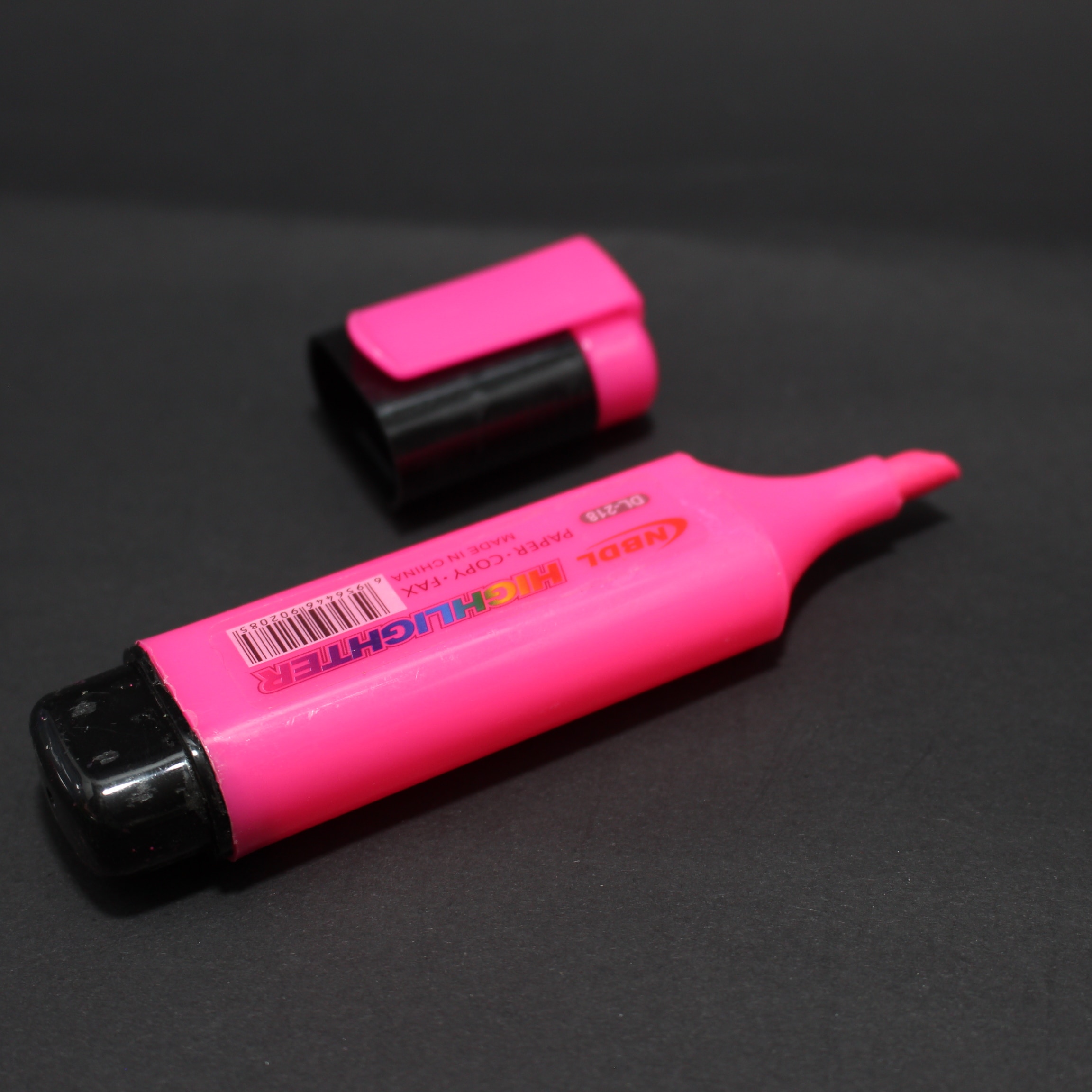 Miniatura 3 de Resaltador x4 unidades diferentes color