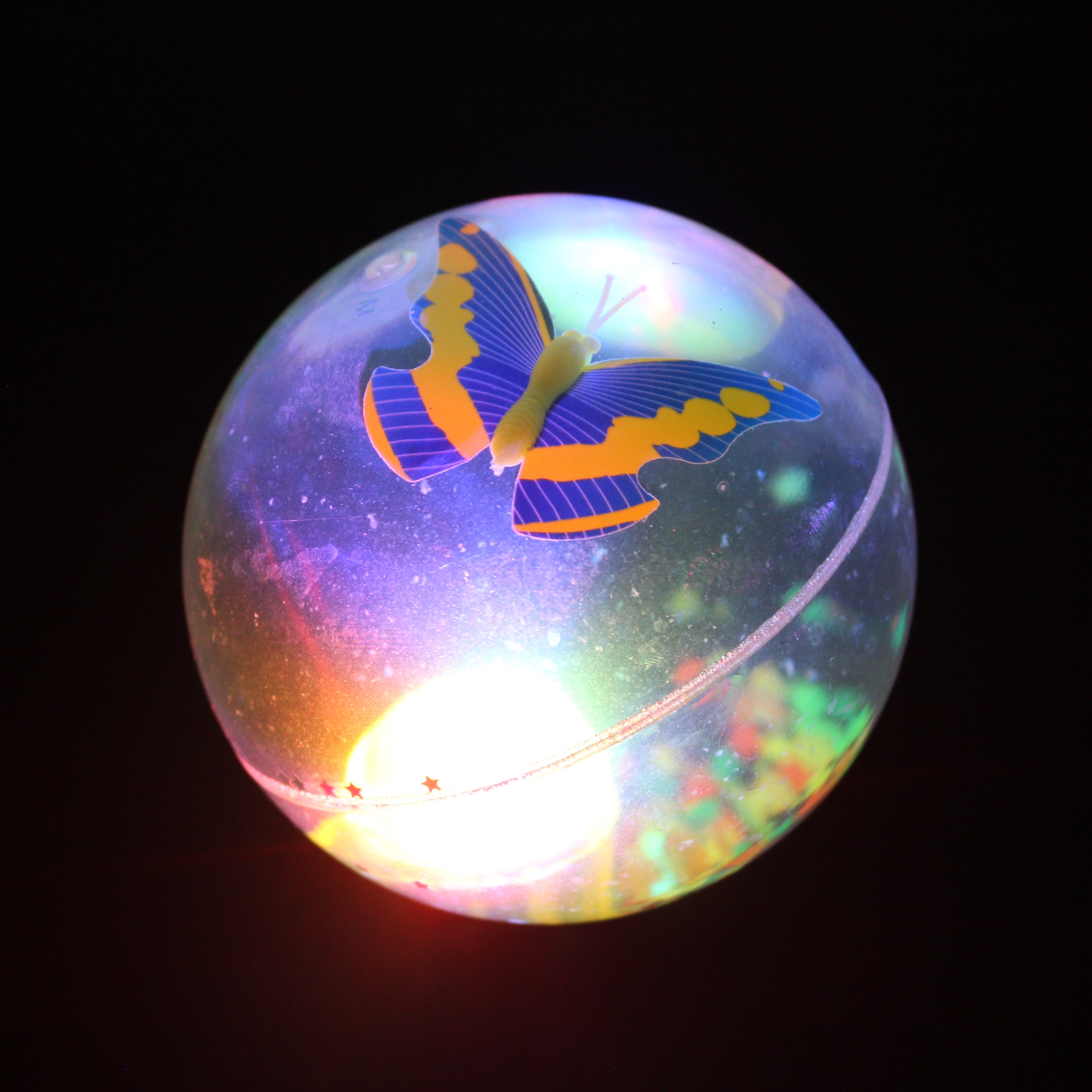 Pelota de luz mariposa