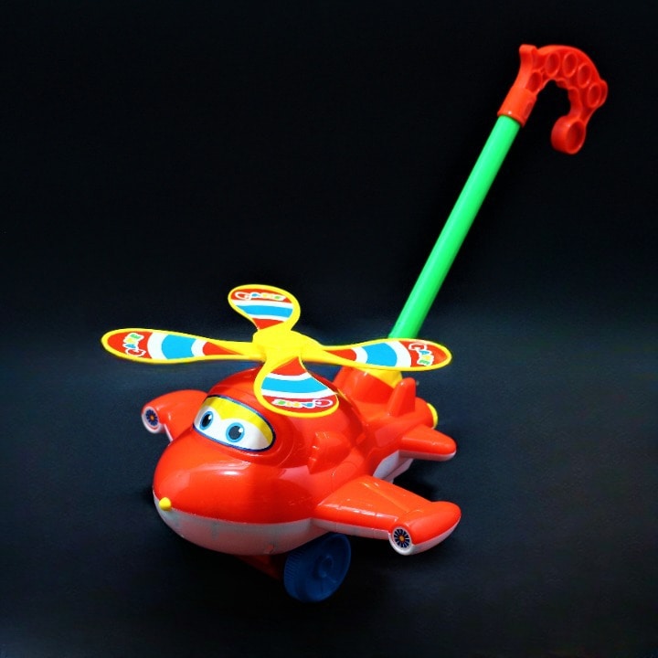 Guia camino para bebe en forma de avion