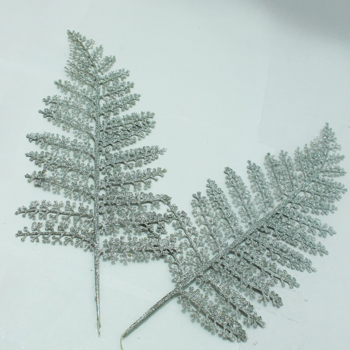 Helecho artificial escarchado color pla