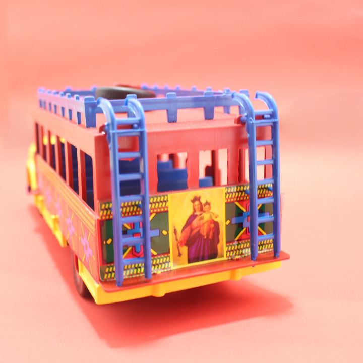 Miniatura 2 de CARRO CHIVA TIPICA PLASTICA