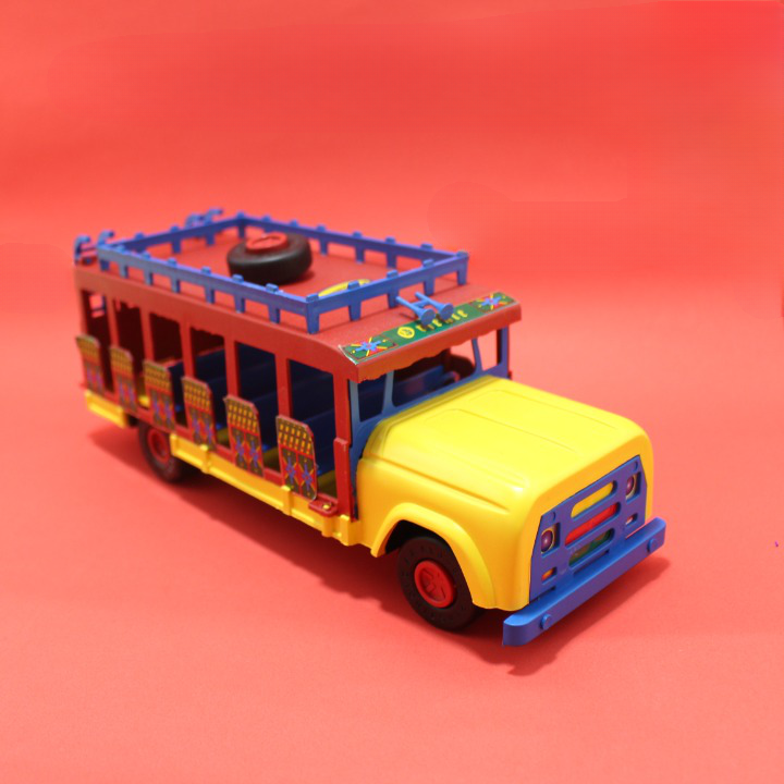 CARRO CHIVA TIPICA PLASTICA