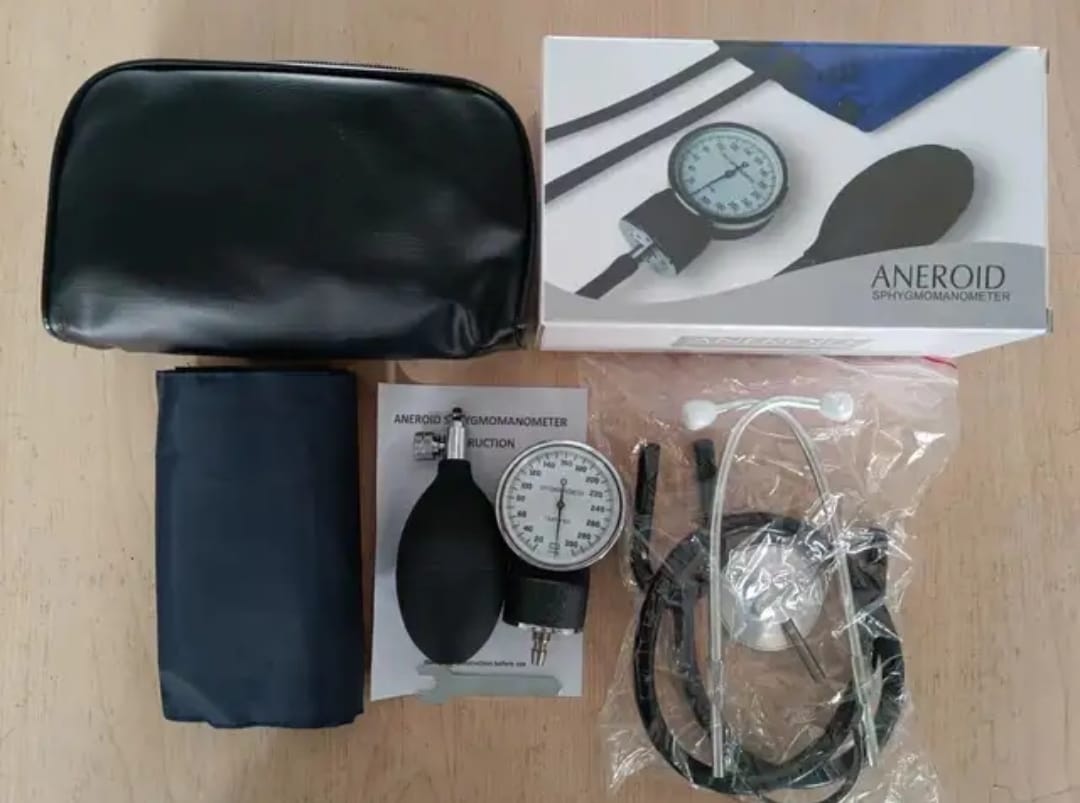 Tensiómetro manual con estetoscopio