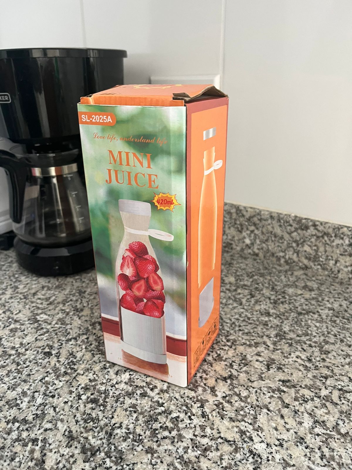 Miniatura 4 de MINI LICUADORA PORTATIL