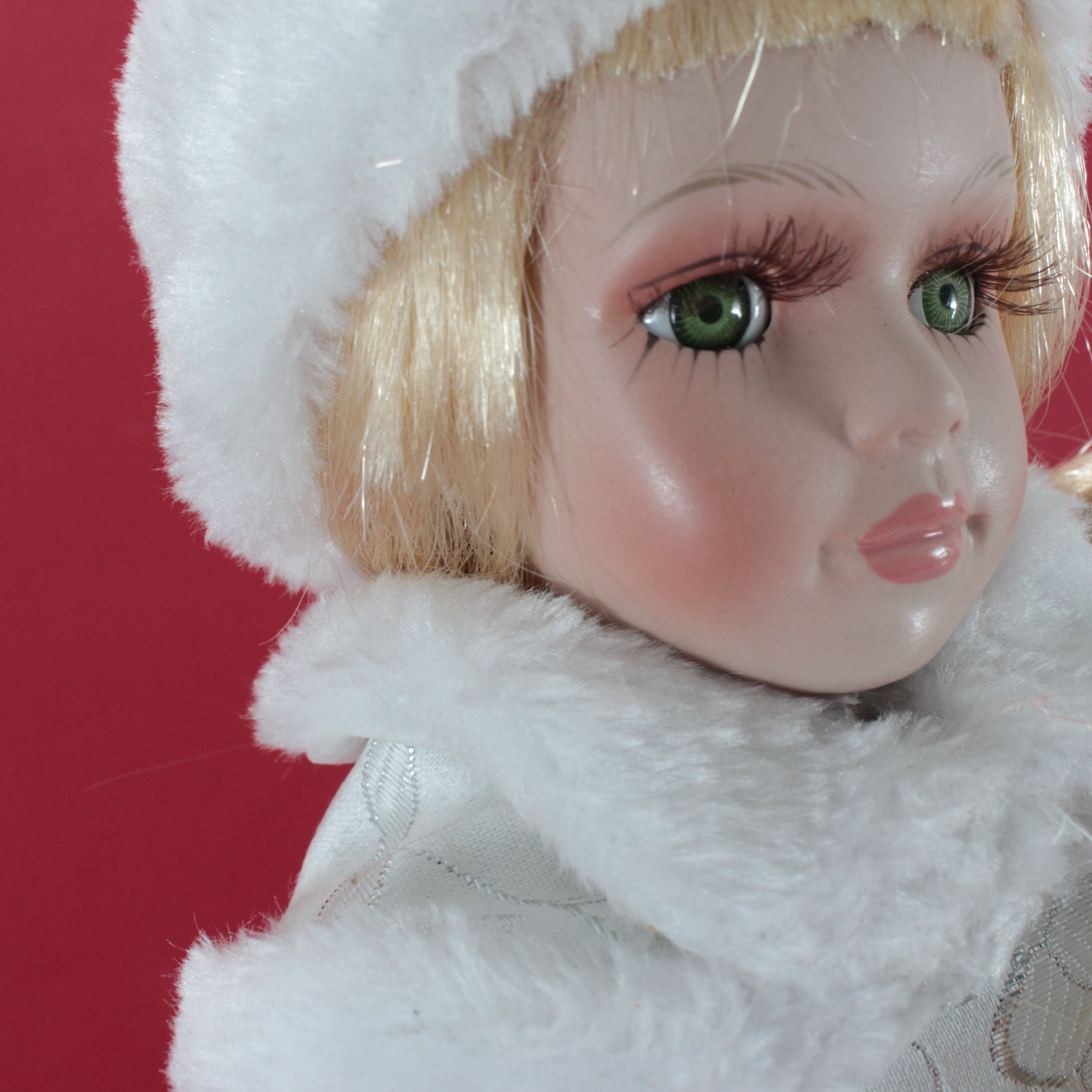 Miniatura 2 de Decoración muñeca porcelana