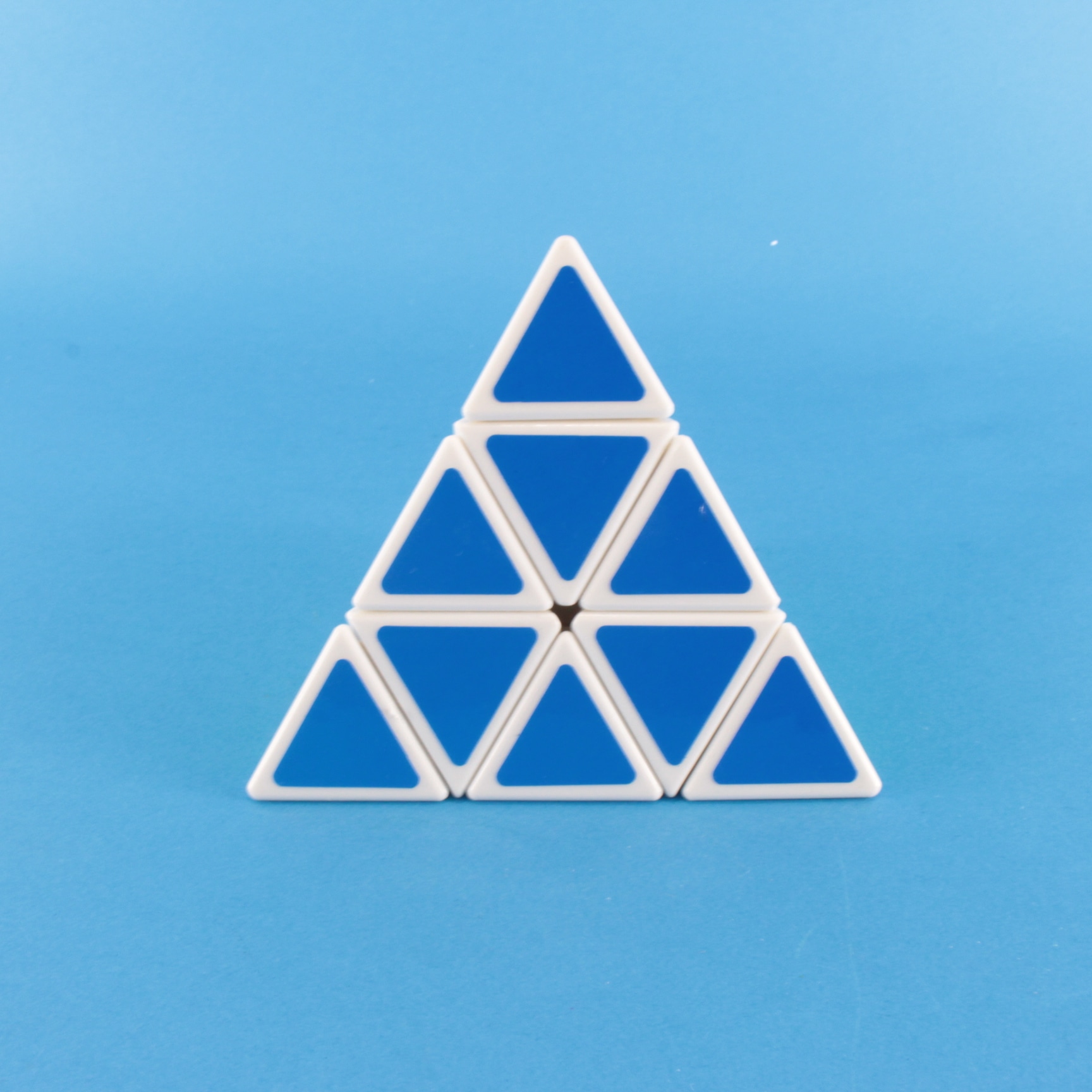 Miniatura 5 de Cubo mágico en triangulo