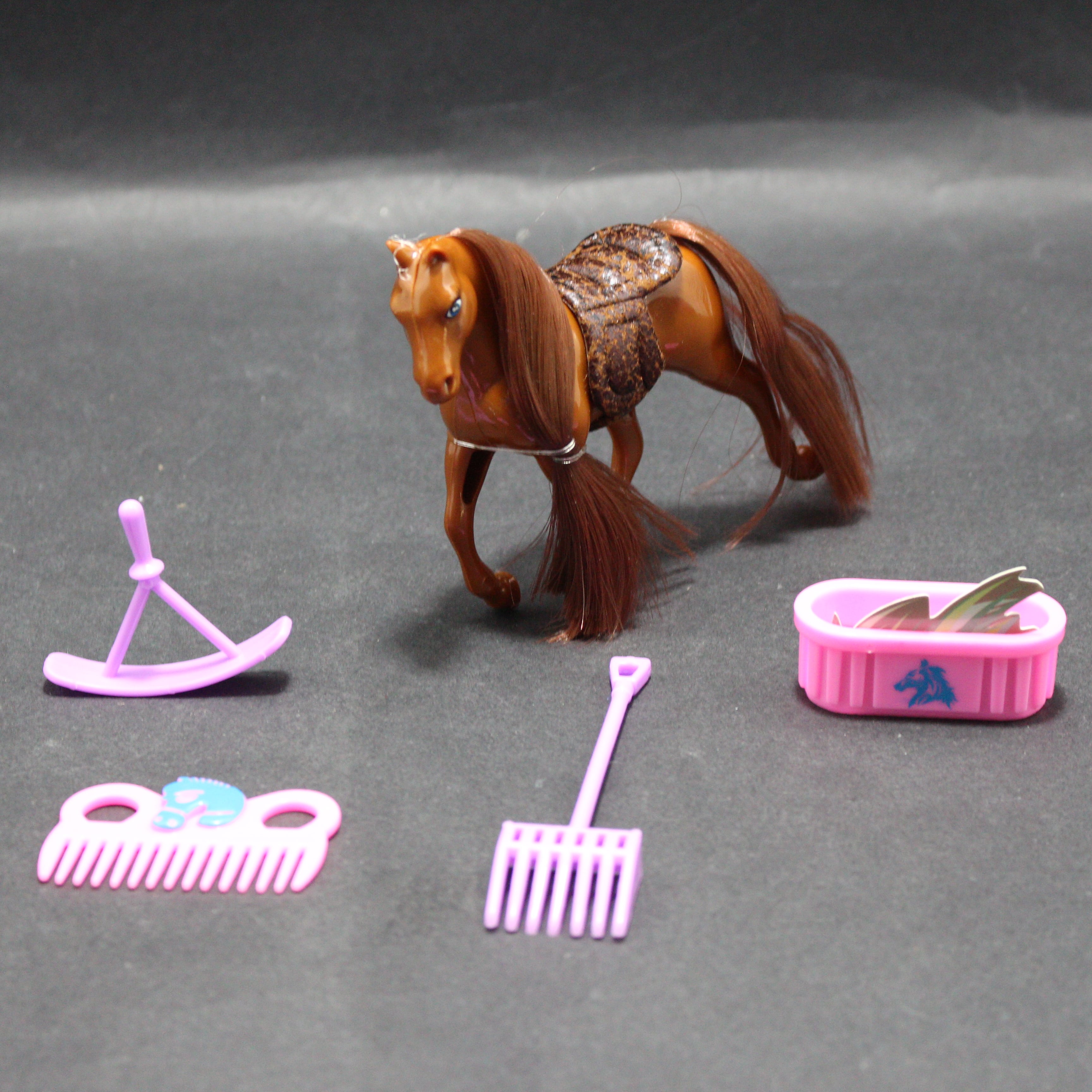 Miniatura 6 de Caballo pequeño para peinar