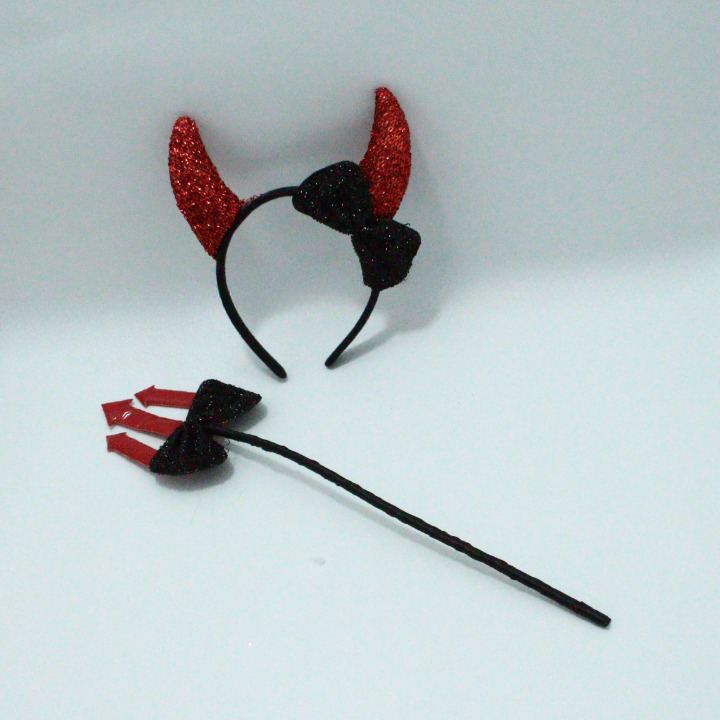 DIADEMA CACHOS DIABLA + TRINCHTE