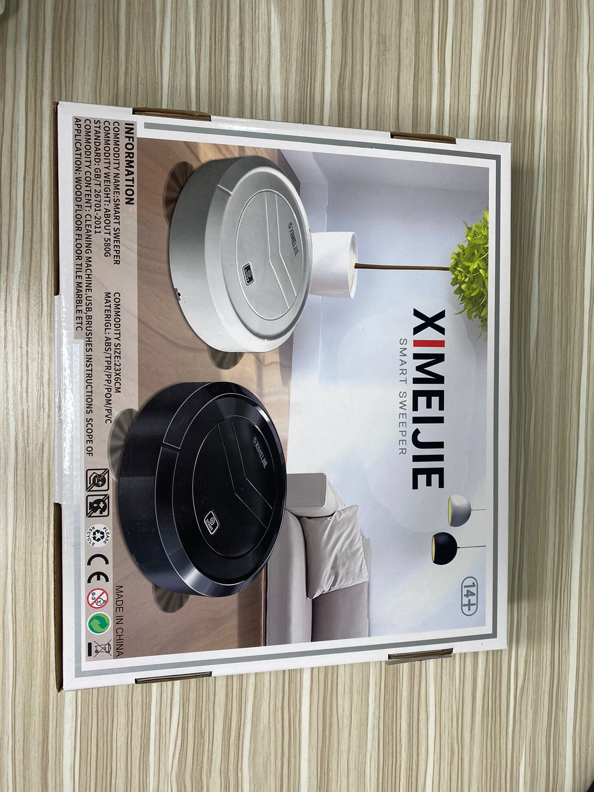 Robot aspiradora recargable