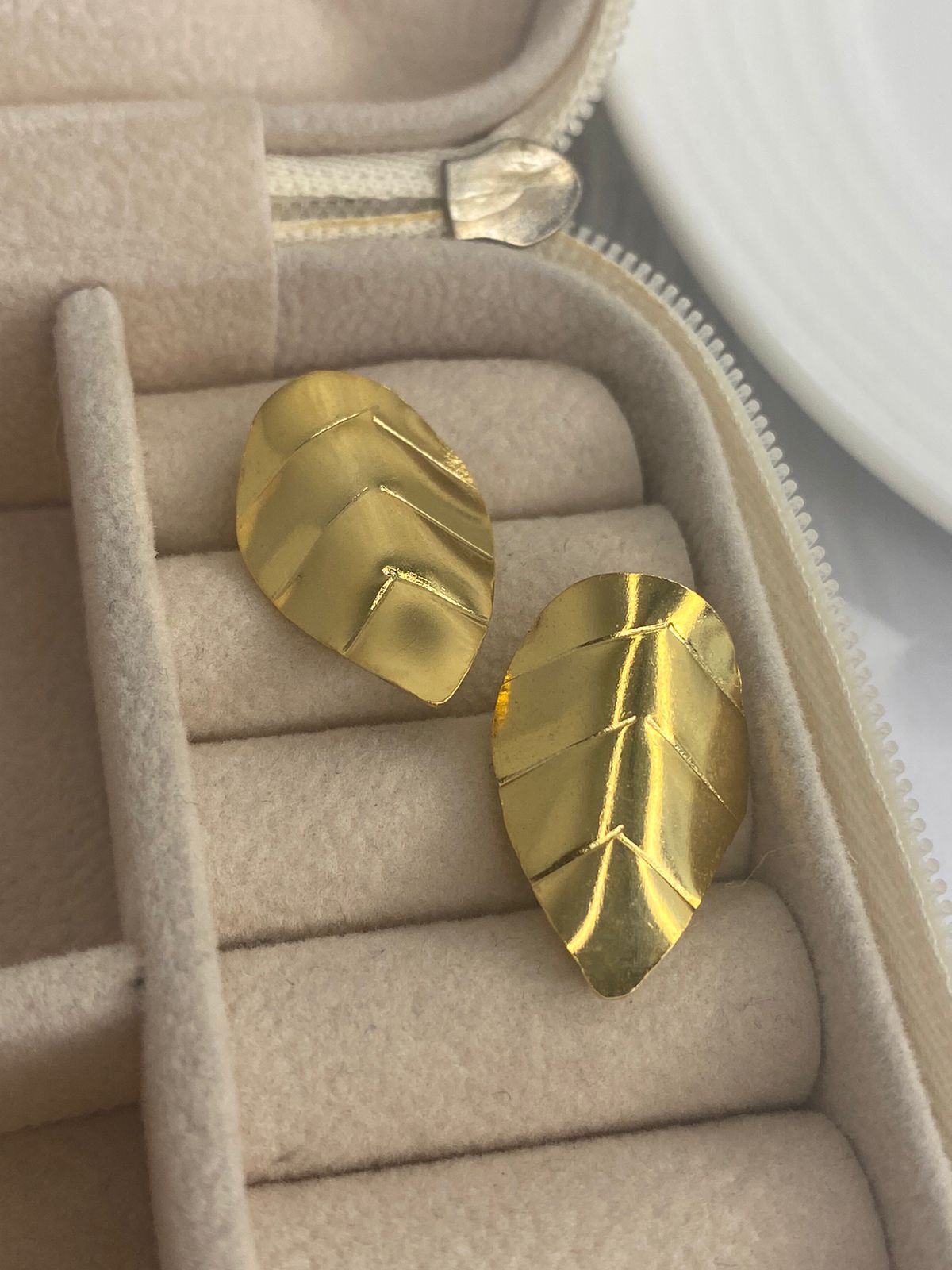 Vista 8 de Zarcillos topo - REF.: 004