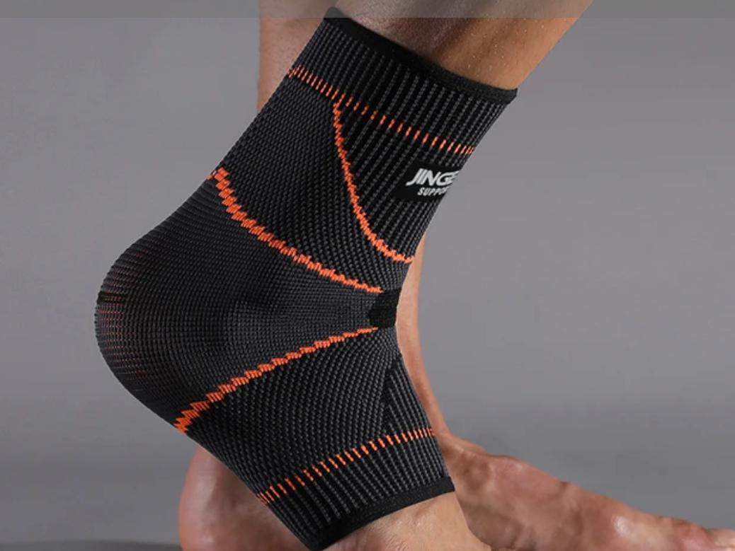 SOPORTE AJUSTABLE DE COMPRESION TOBILLO