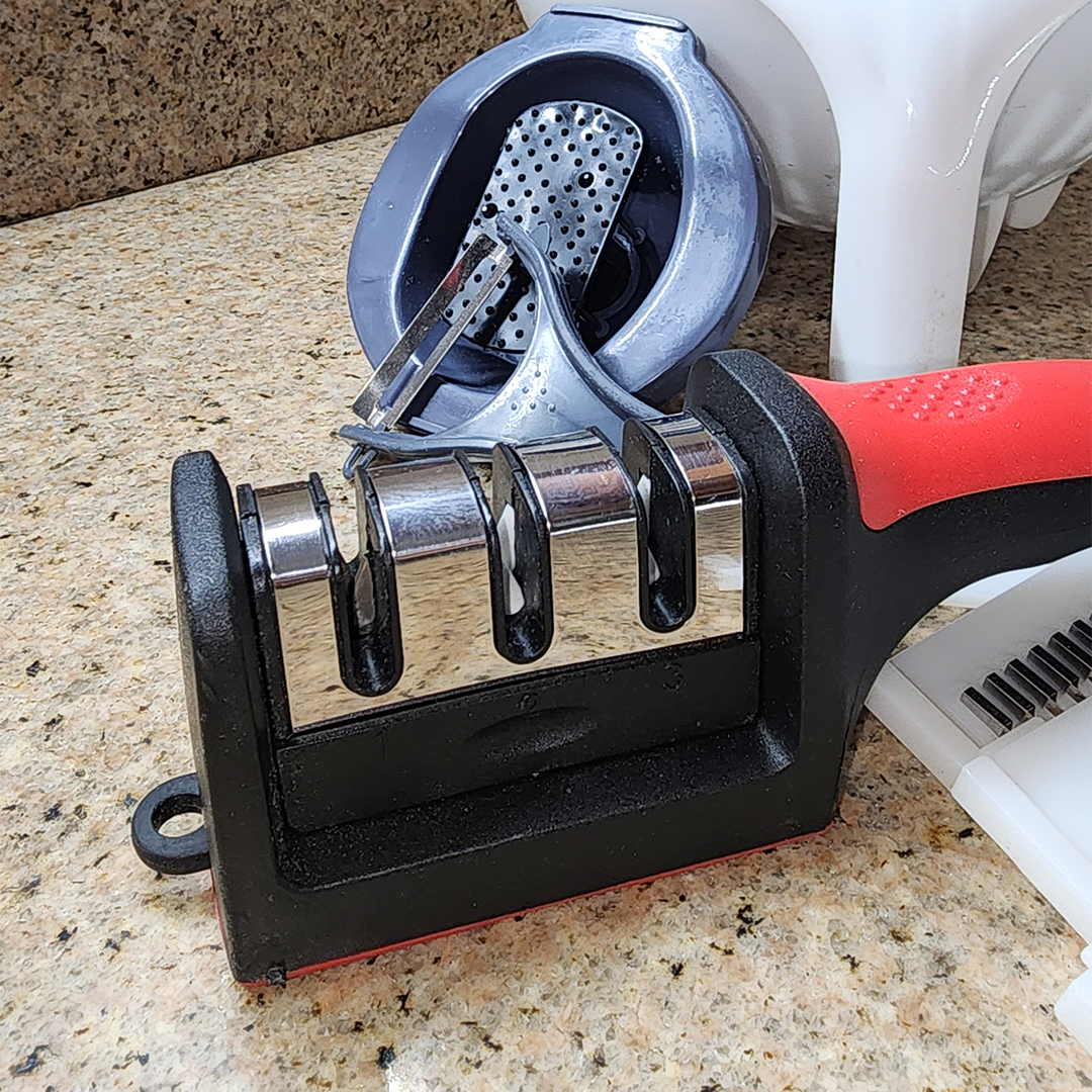 Miniatura 5 de COMBO 1 RALLADOR 9 EN 1 + 1 AFILADOR