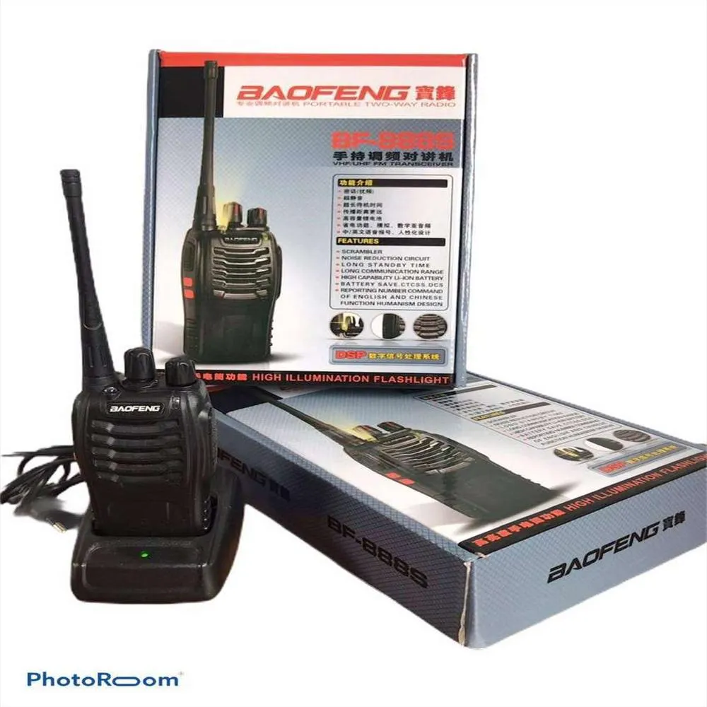 DOS RADIOS COMUNICADOR  CON AUDIFONOS disponible en Yaxa Colombia