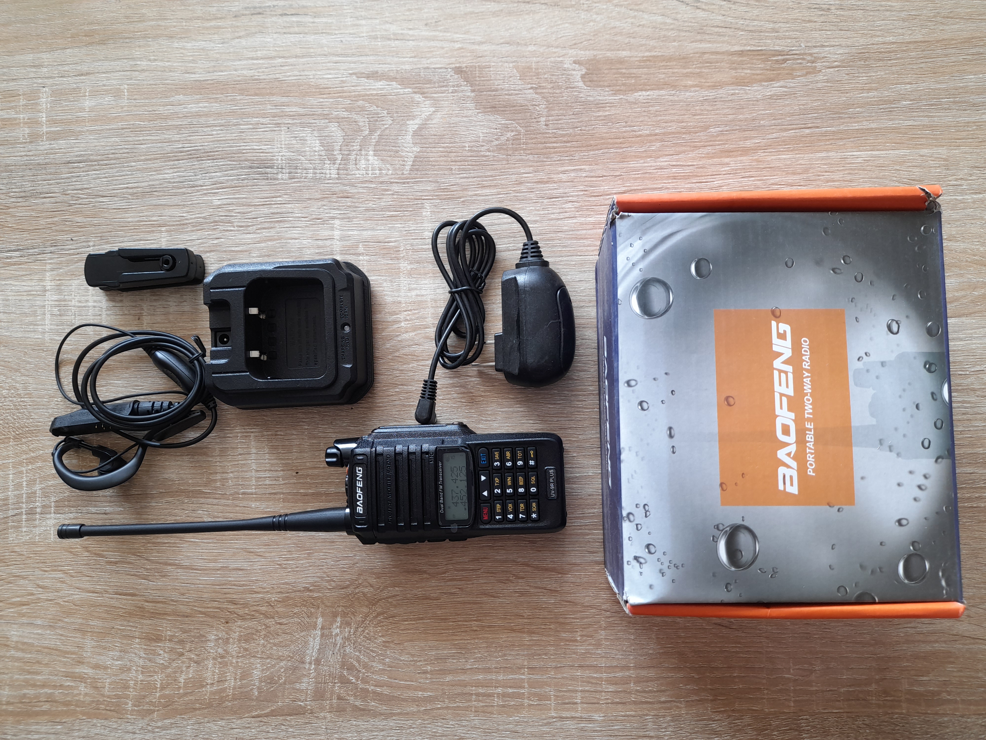 Miniatura 6 de RADIO DE COMUNICACION BAOFENG UV 9R PLUS