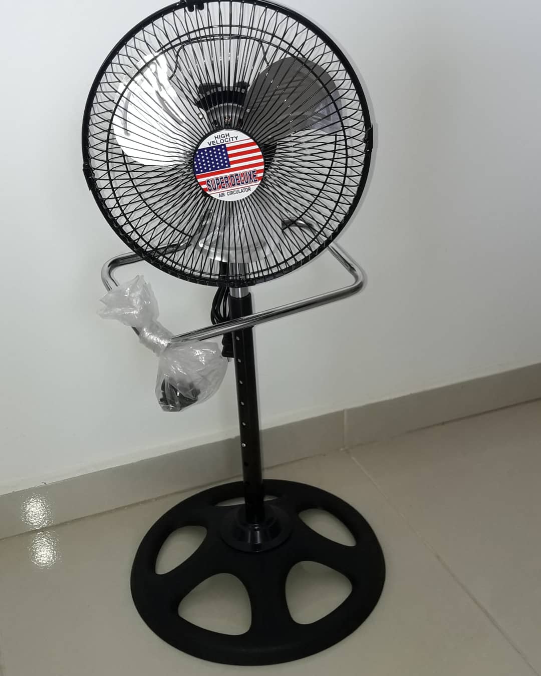Miniatura 3 de VENTILADOR METALICO 10 PULGADAS