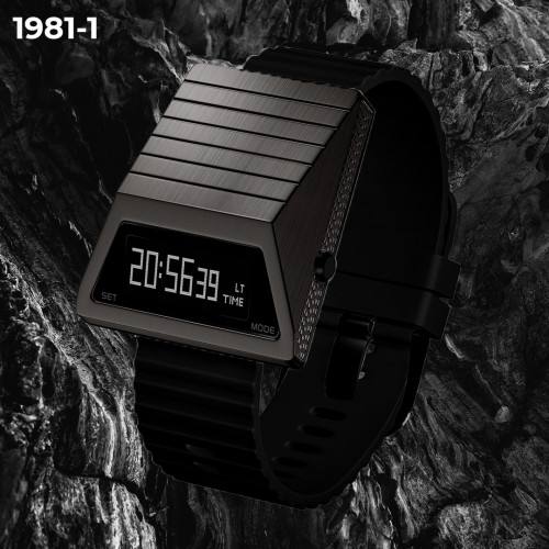1981 RELOJ  JOEFOX CYBERTRUCK GOMA