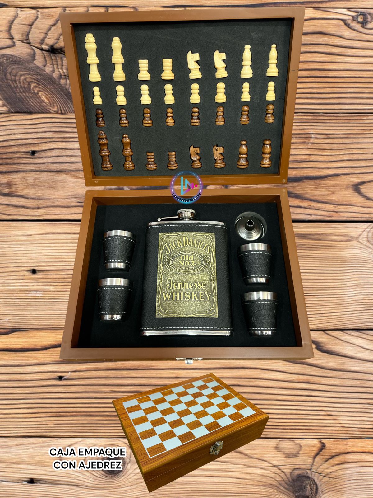 Miniatura 2 de Licorera Wiskera De Lujo Set Madera 8oz