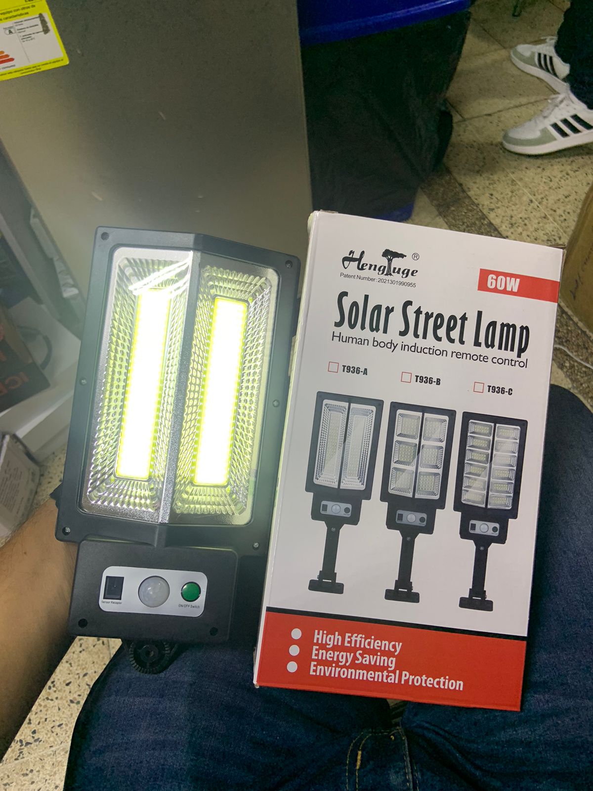 T936-A-COB LAMPARA SOLAR CON SENSOR